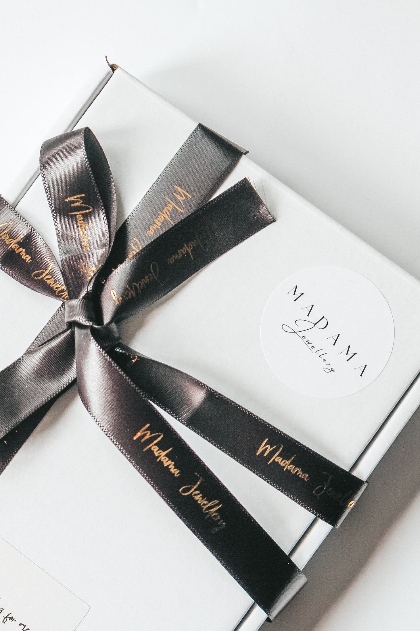 GIFT PACKINGS