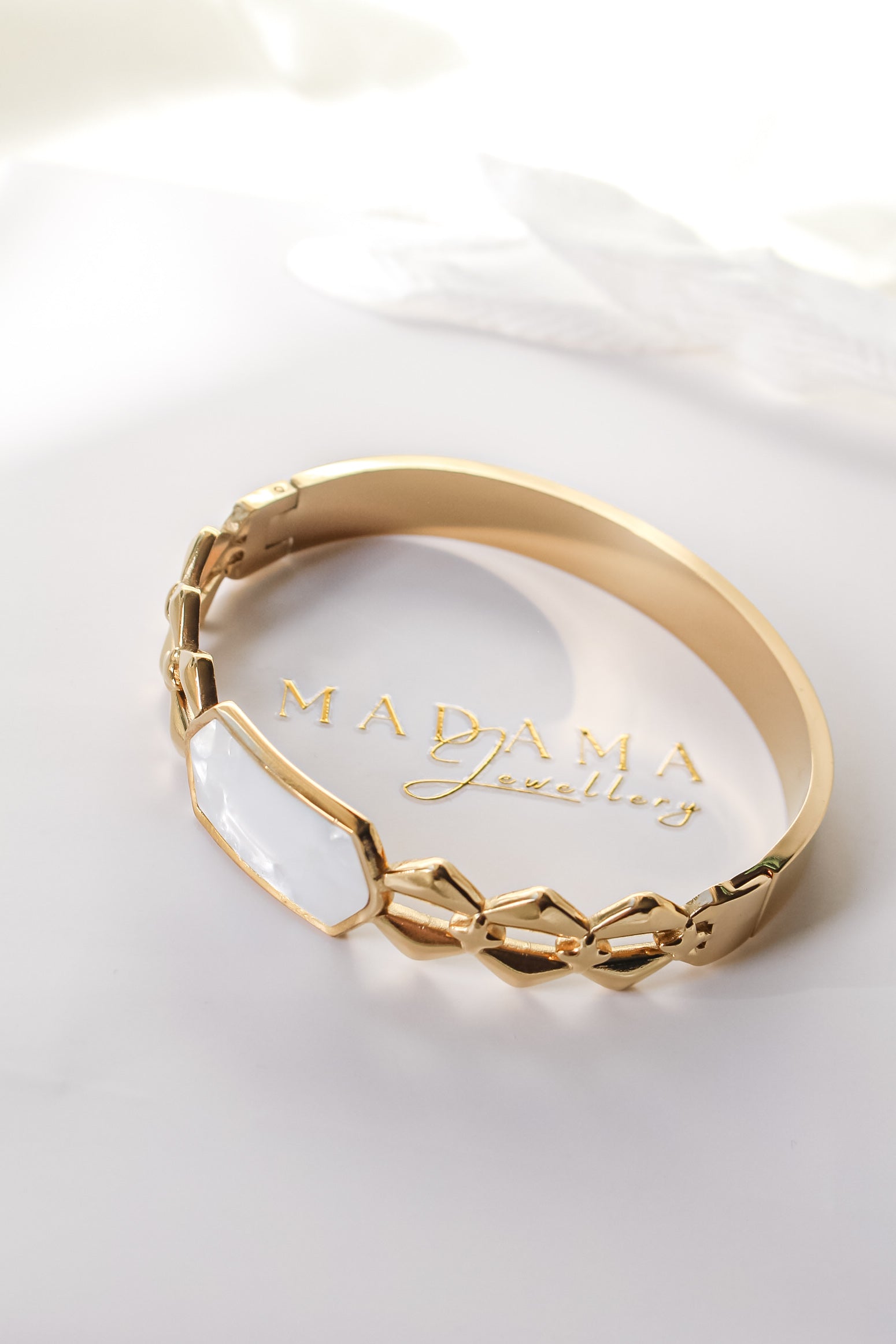 MILDA | Bangle