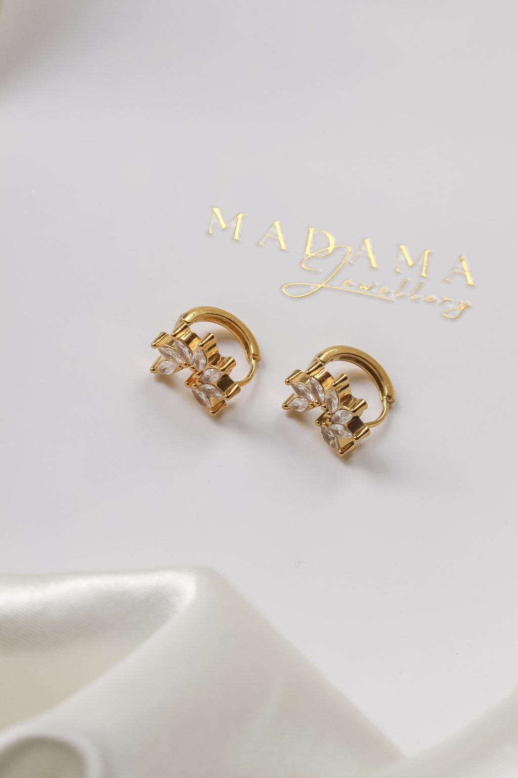 GALINA | Hoop earrings