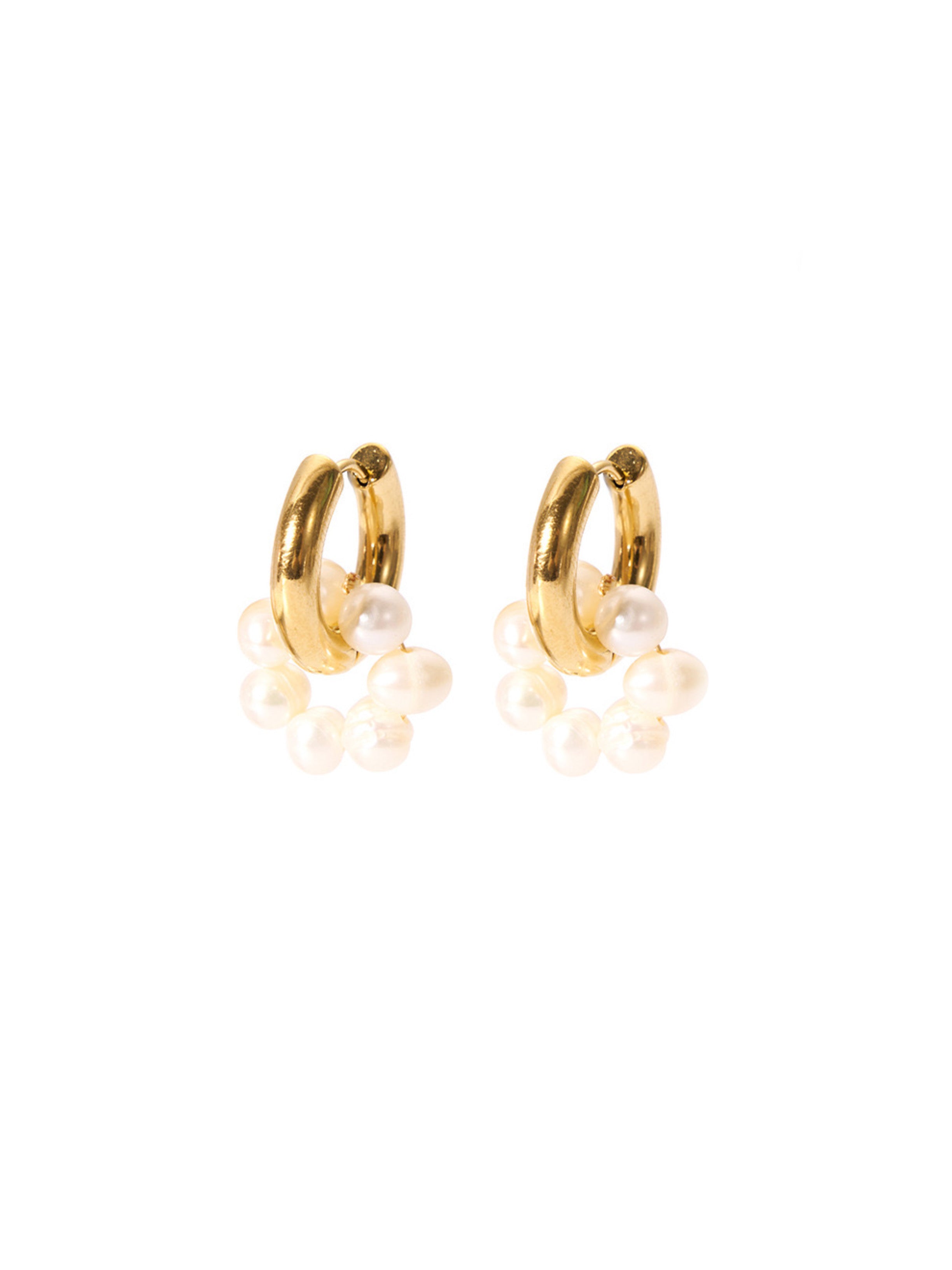 POPPY | Hoops With Fresh pearls