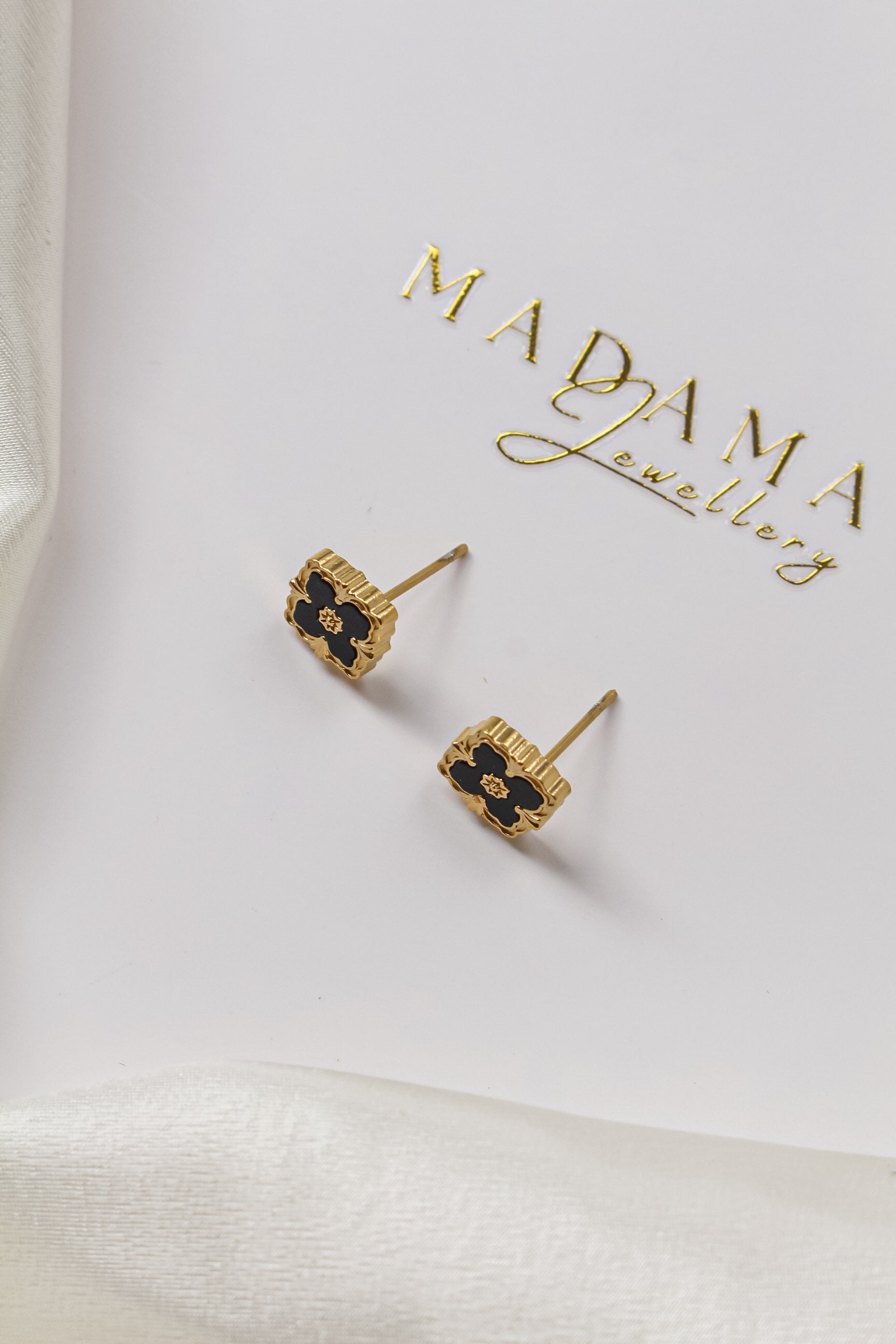 NAOMI | Earrings