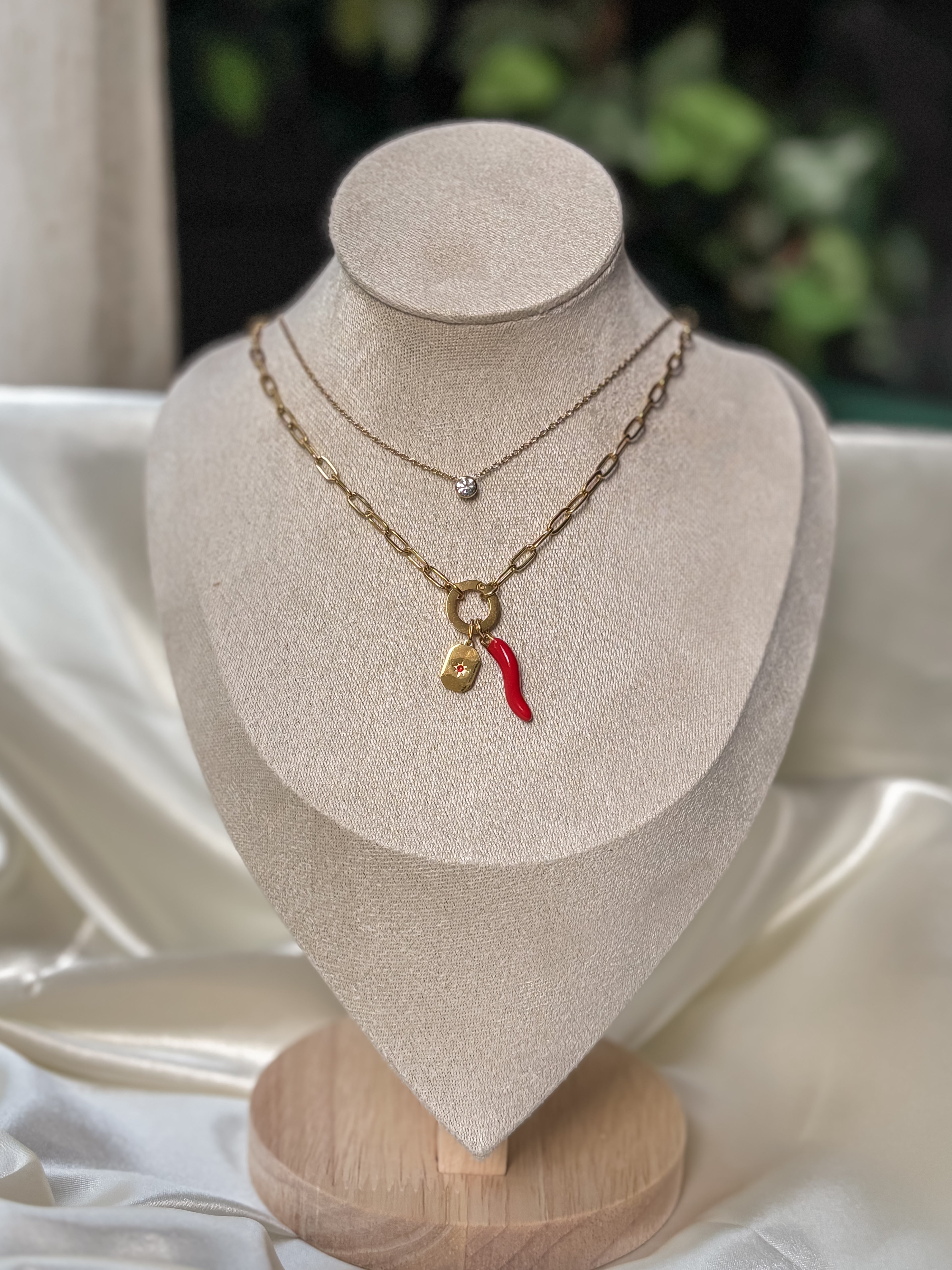 CHILLI | Pendant necklace