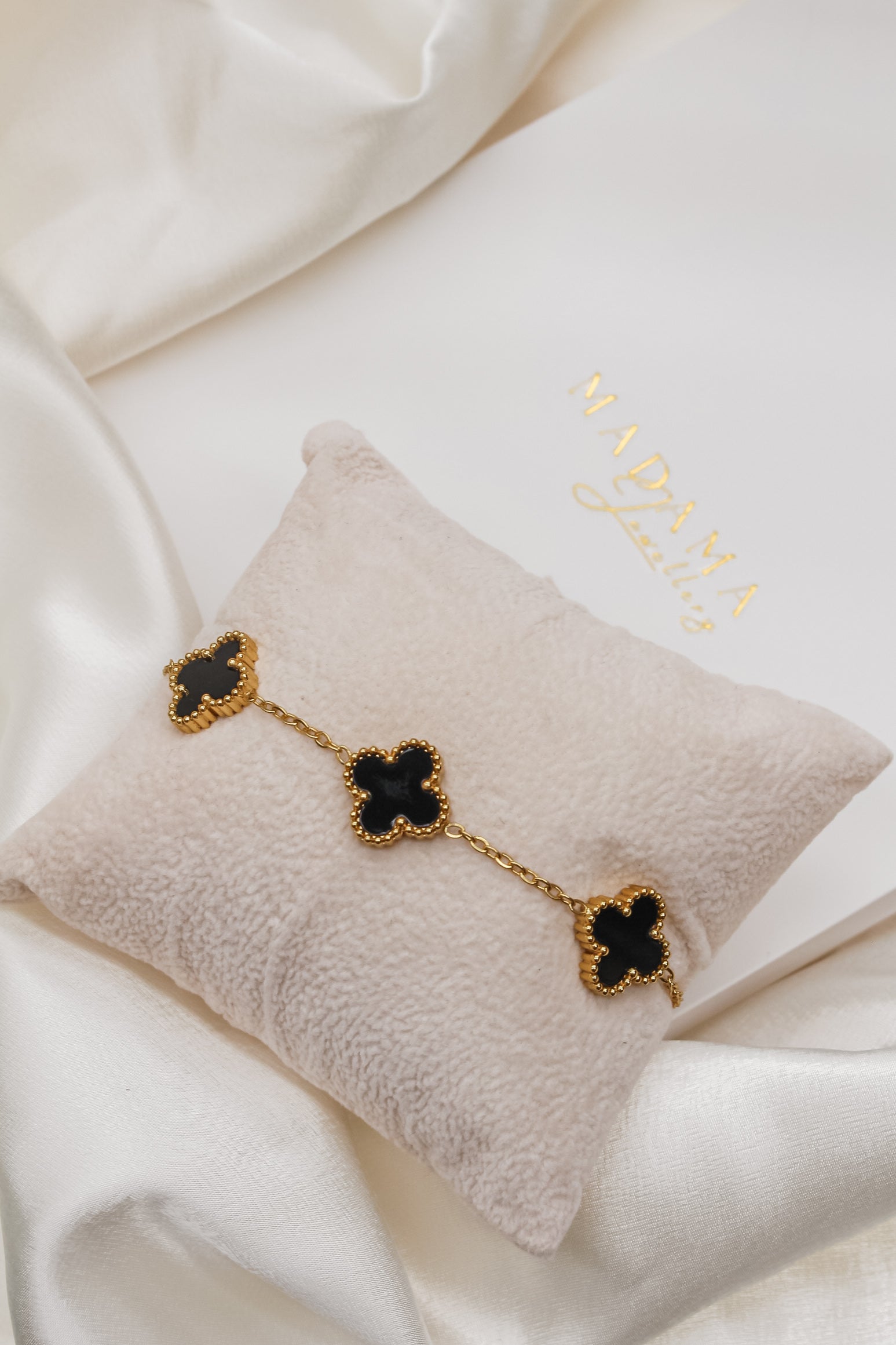 CLOVER LOVER | 12mm Bracelet