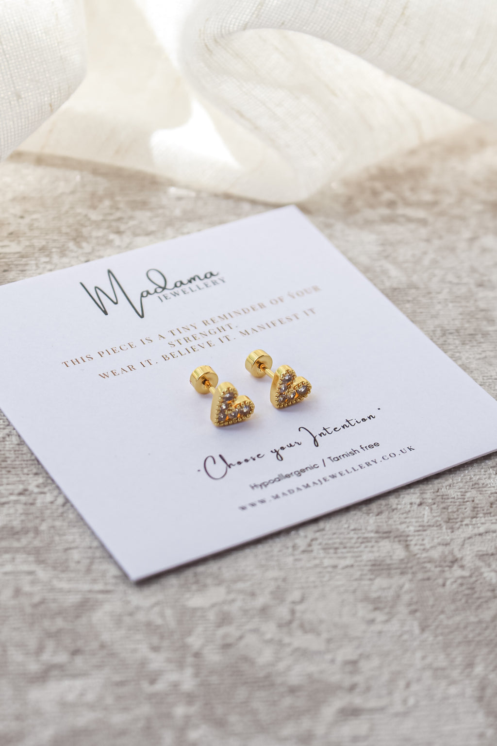 LOVE IT | Screw end Earrings
