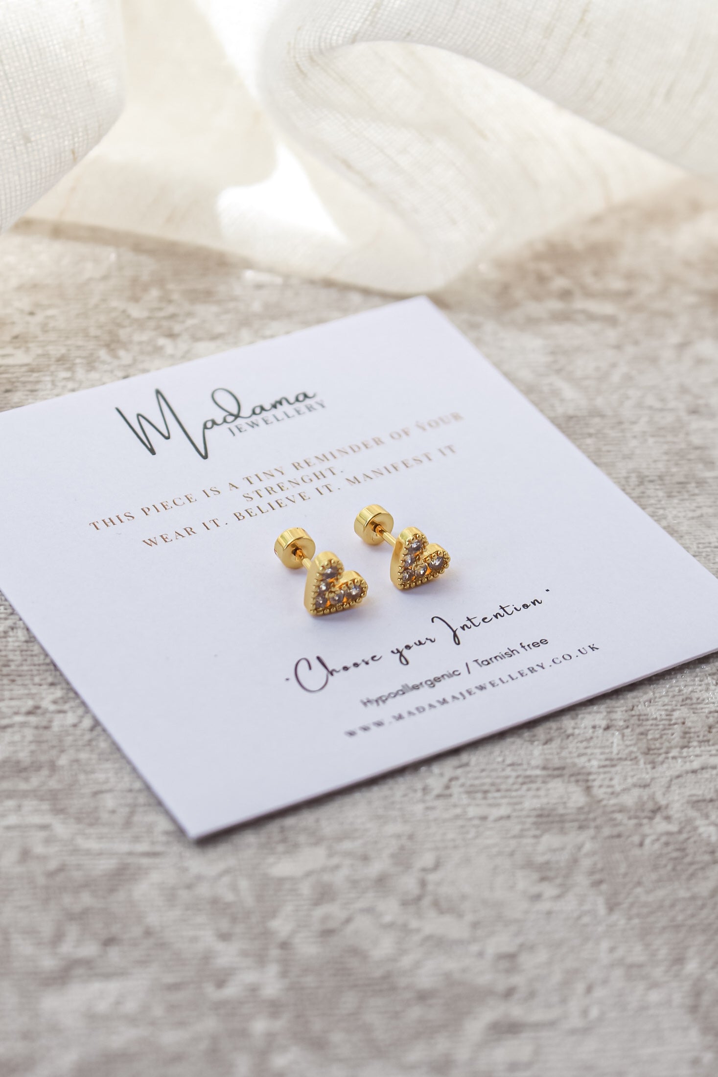 LOVE IT | Screw end Earrings
