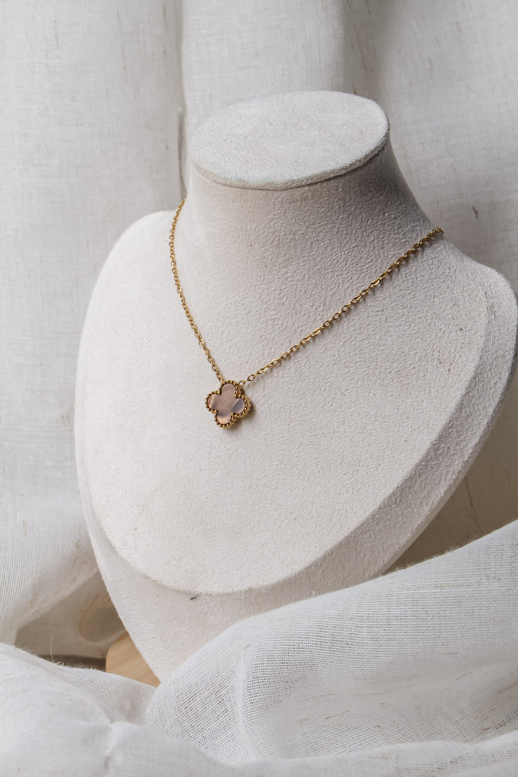 CLOVER LOVER | necklace