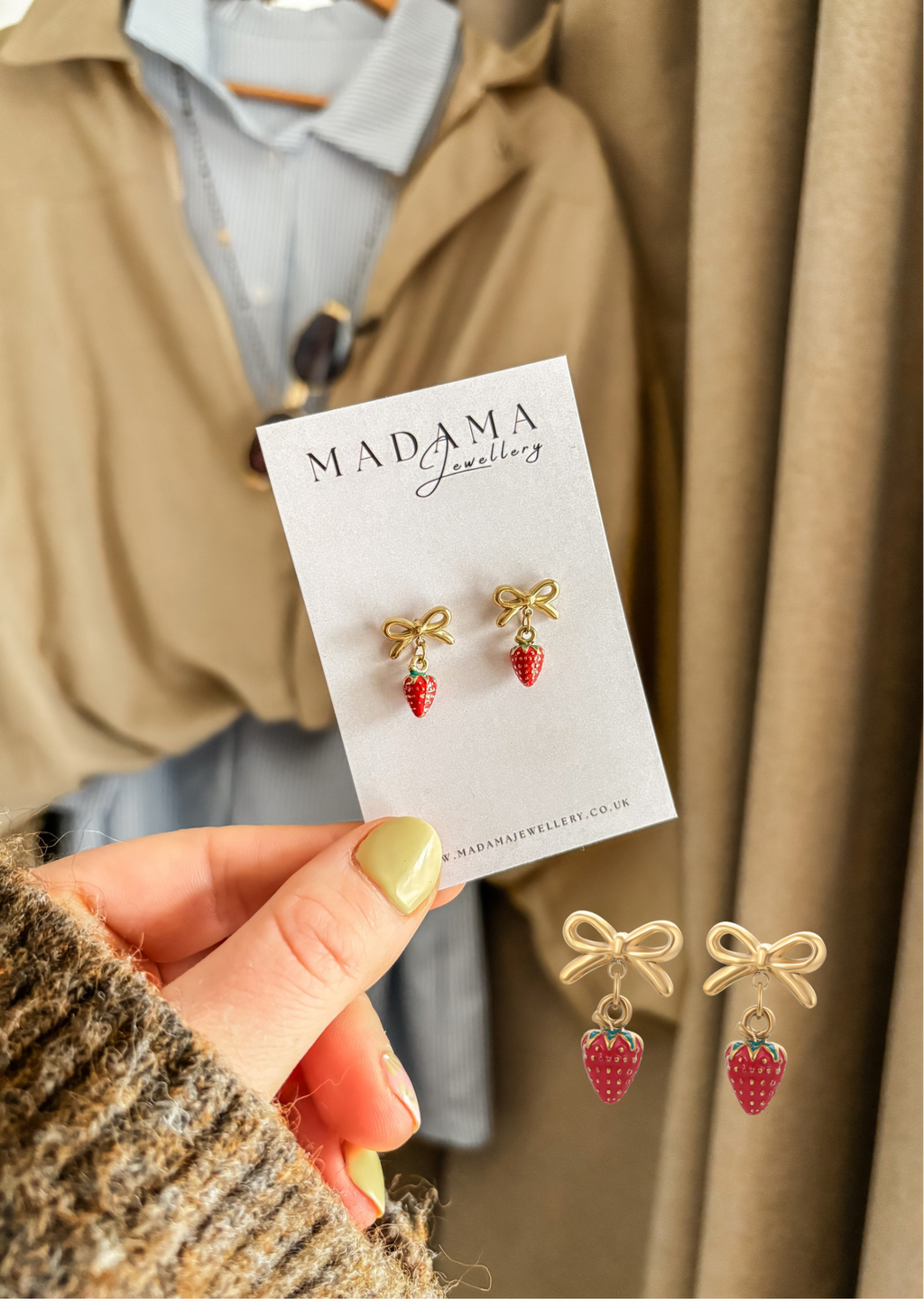 STRAWBERRY | Earrings