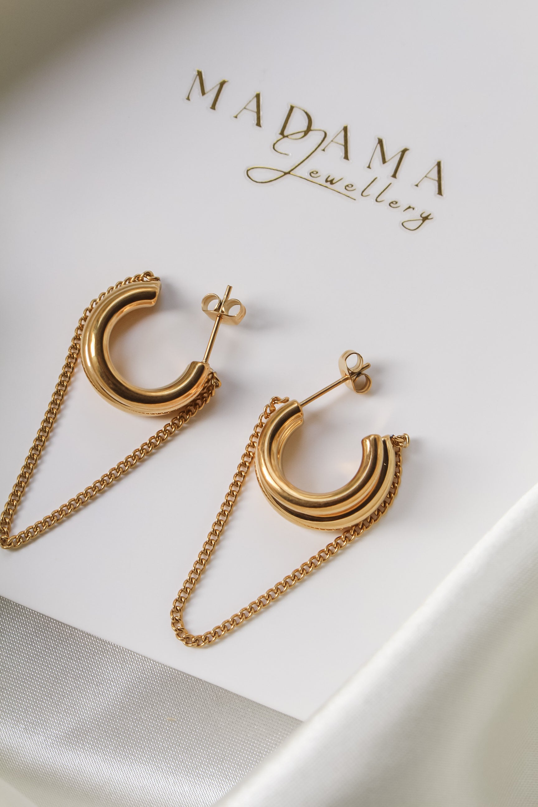 ARIELLA | Hoop earrings