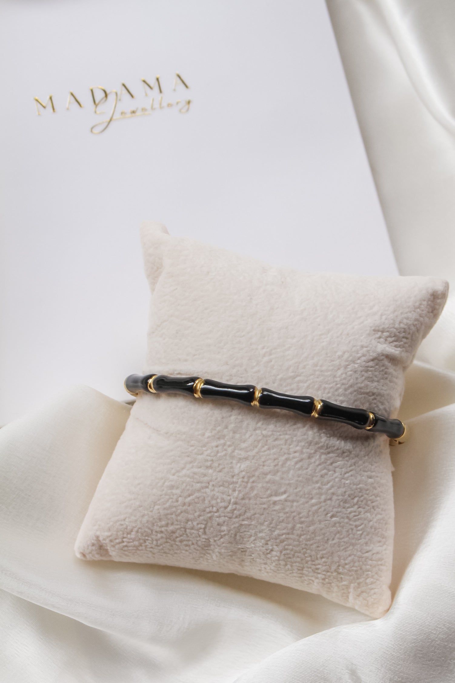 AURORA | Black Bangle