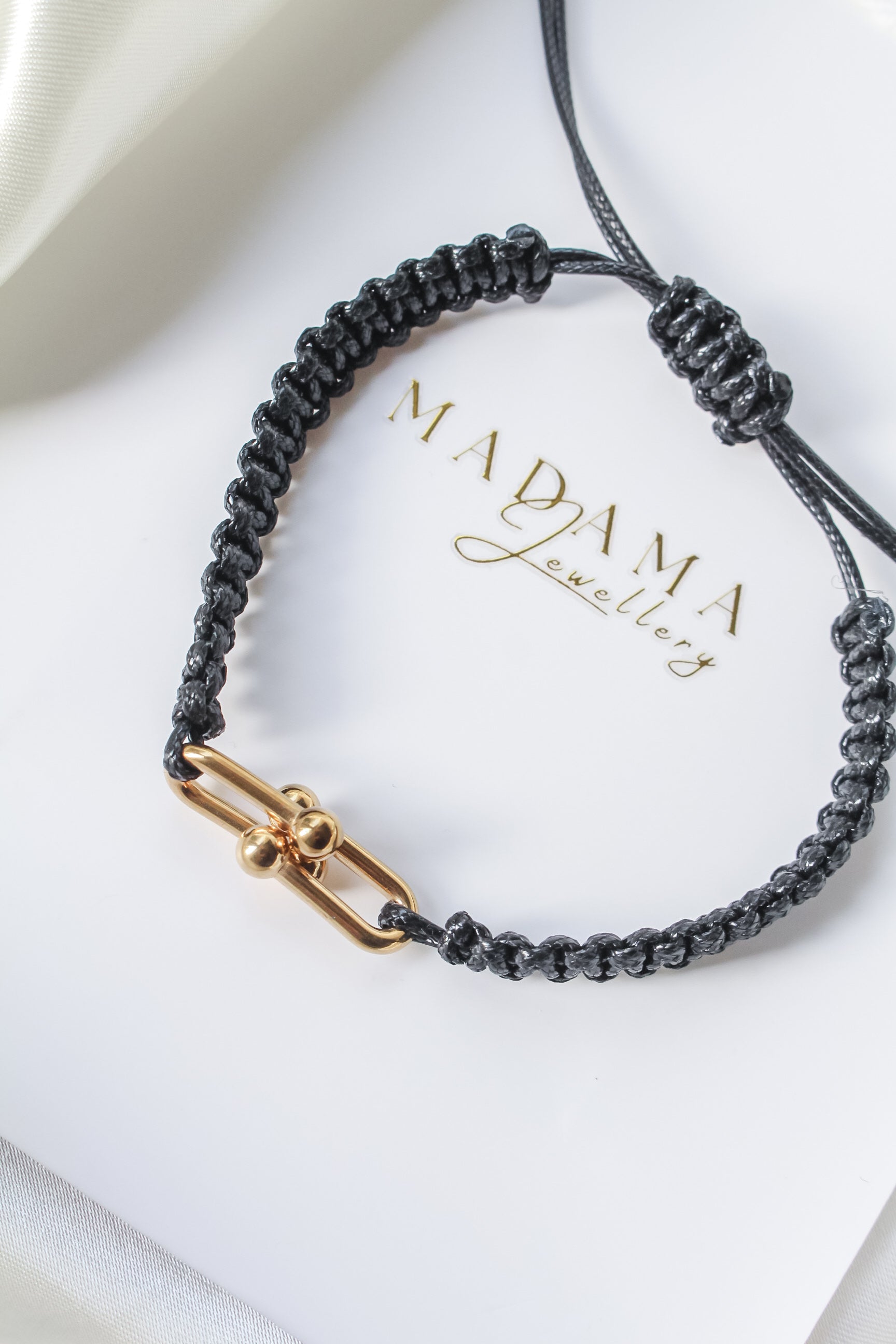 DIO’R | Black Thread Bracelet