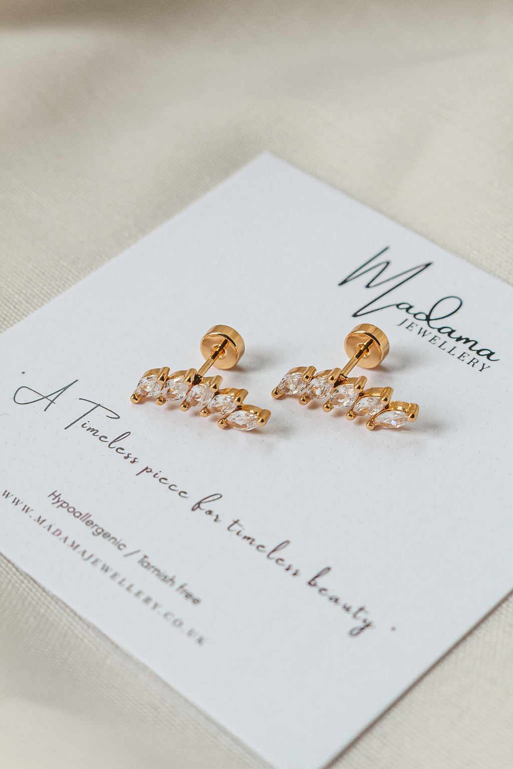 ANGEL | Screw end Earrings