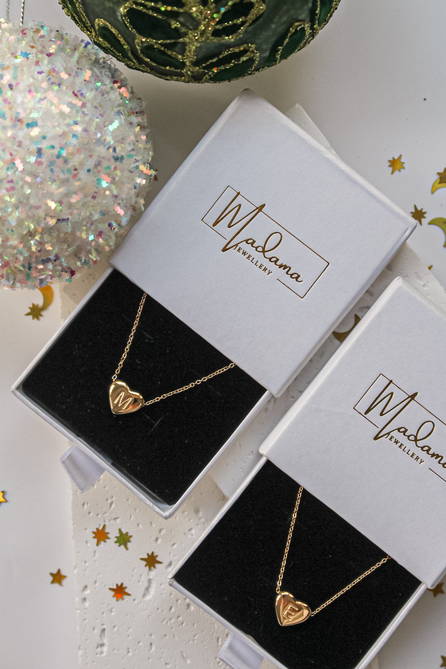ŠIRDELĖ TAU | Necklace with letter