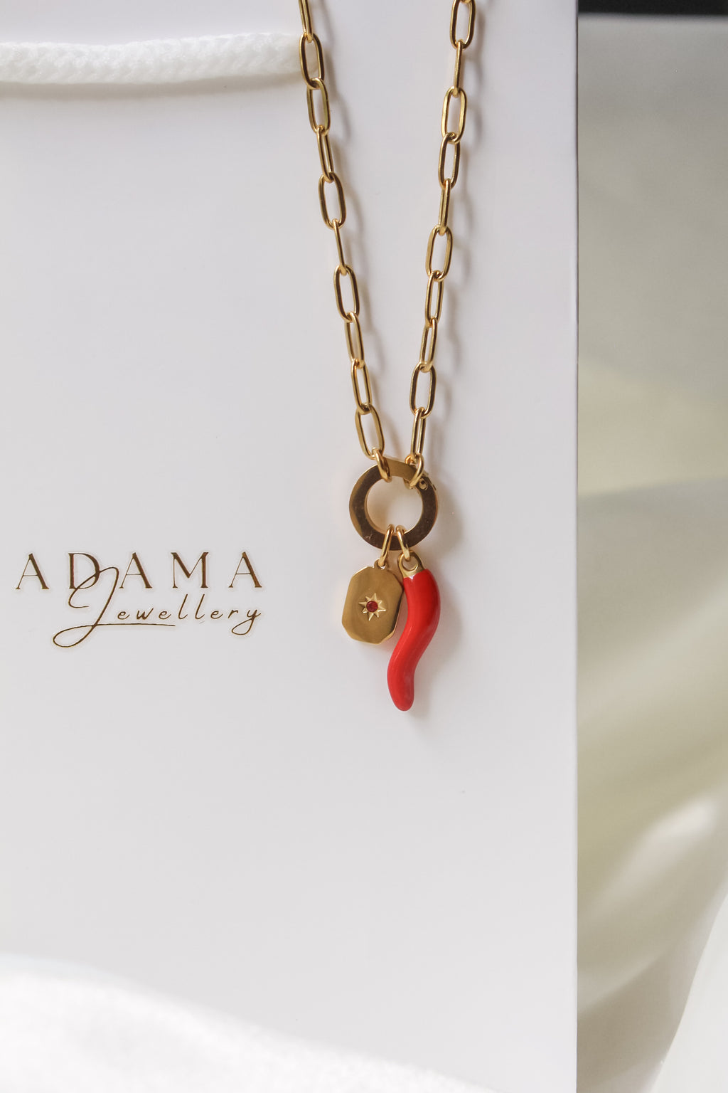 CHILLI | Pendant necklace