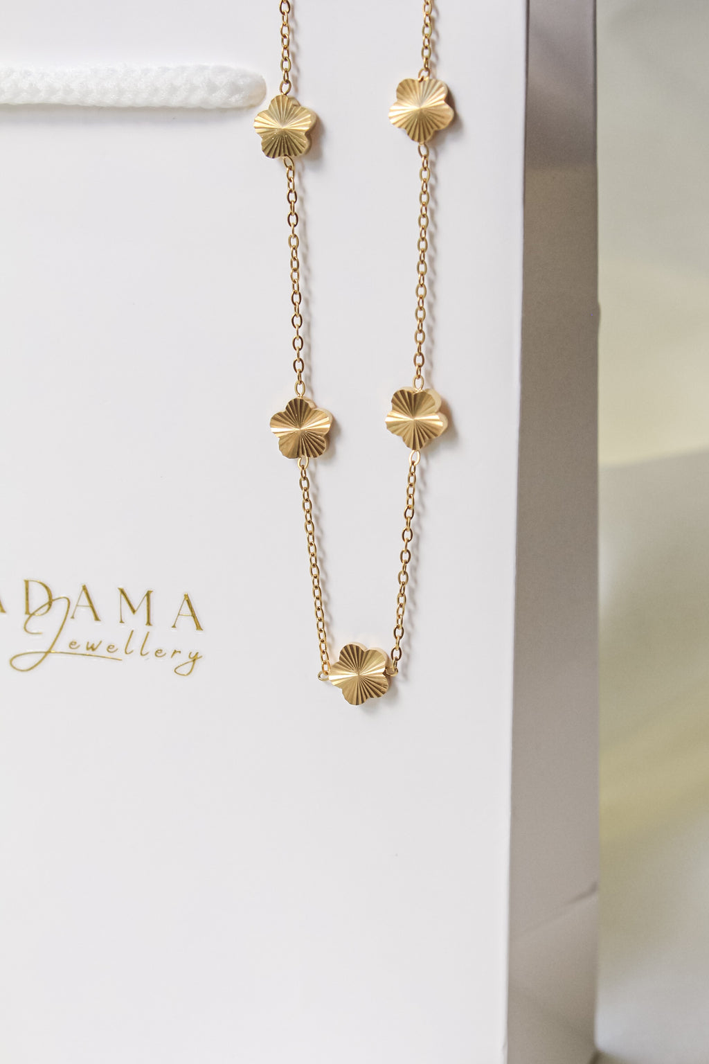 GOLDENA | Necklace