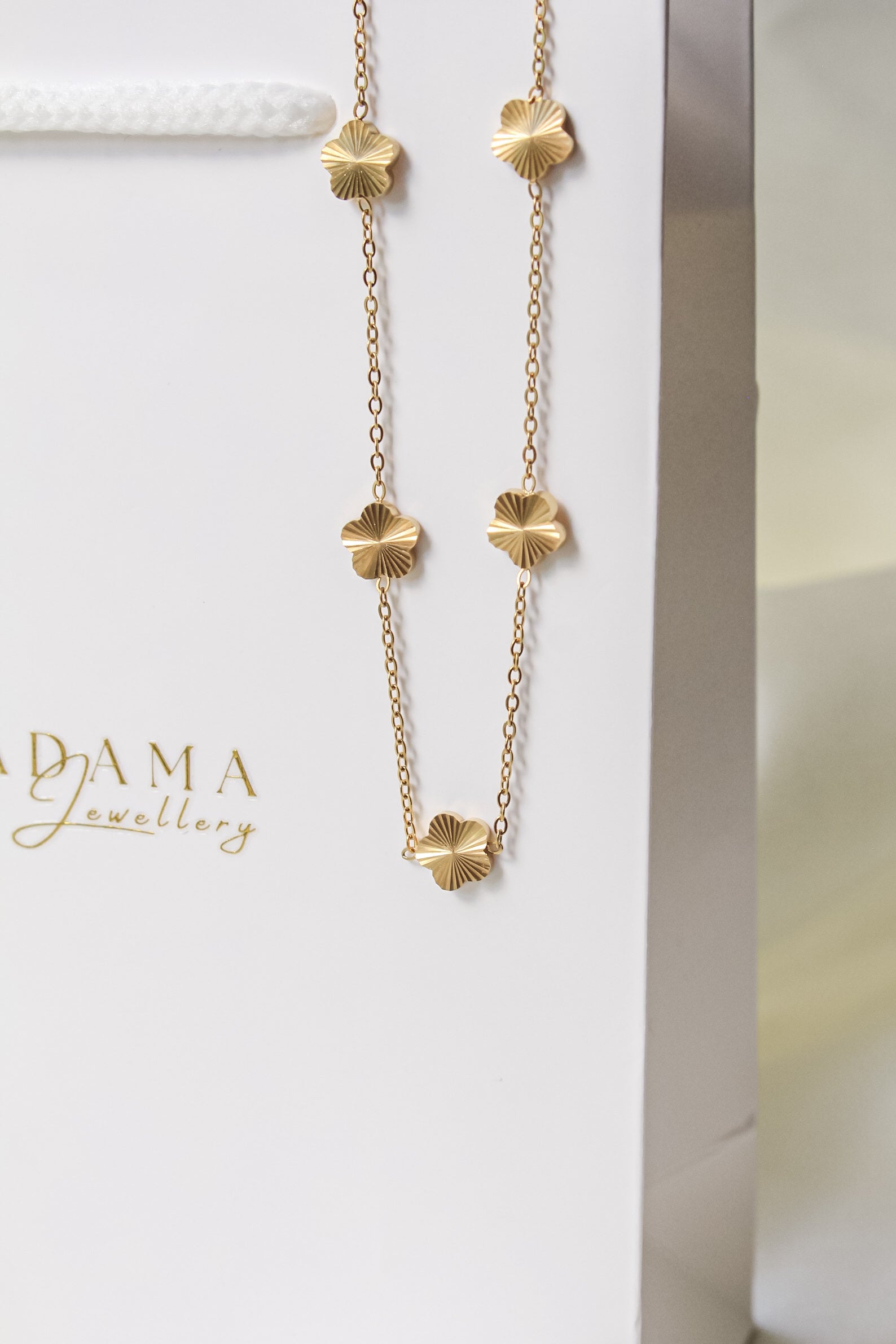GOLDENA | Necklace