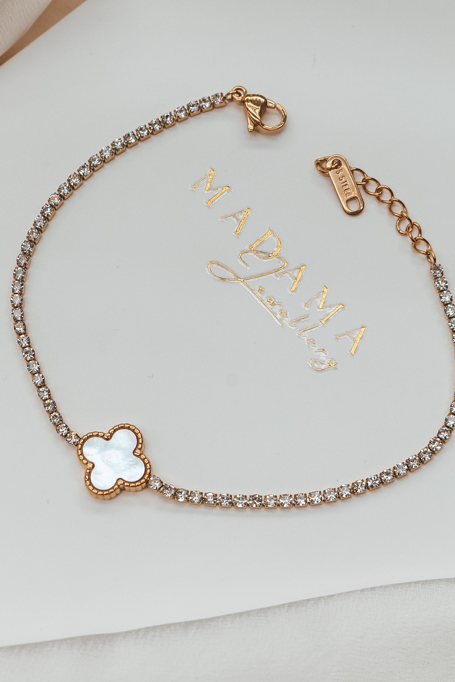 CLOVER LOVER | Tennis Bracelet