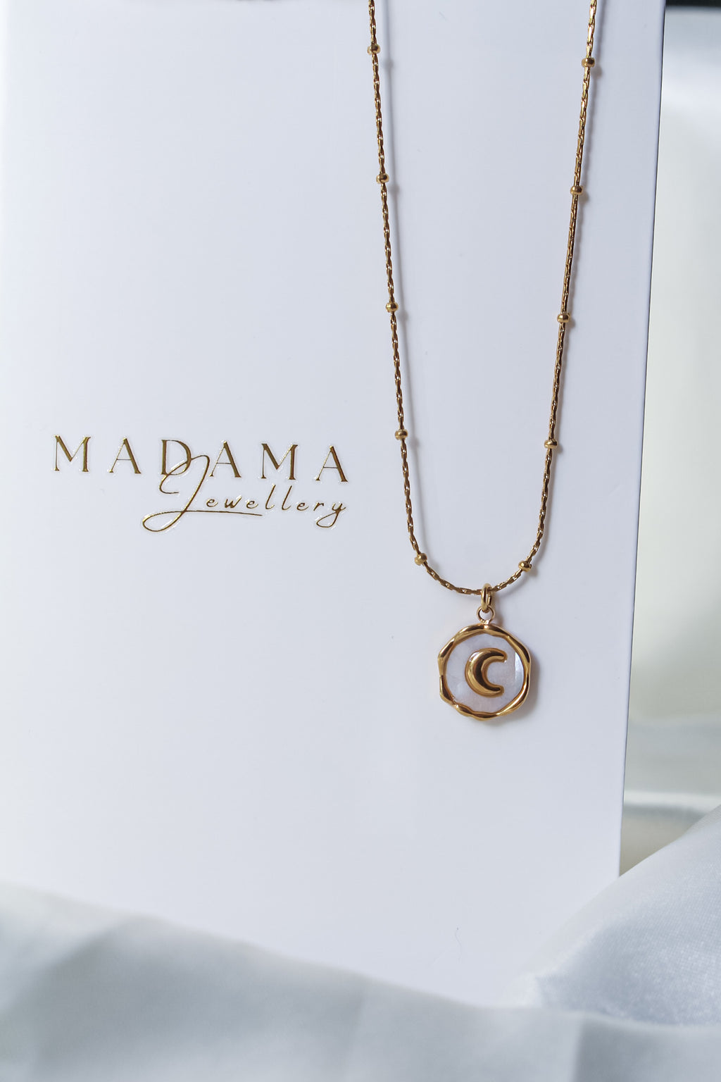 MOONLIGHT | Necklace