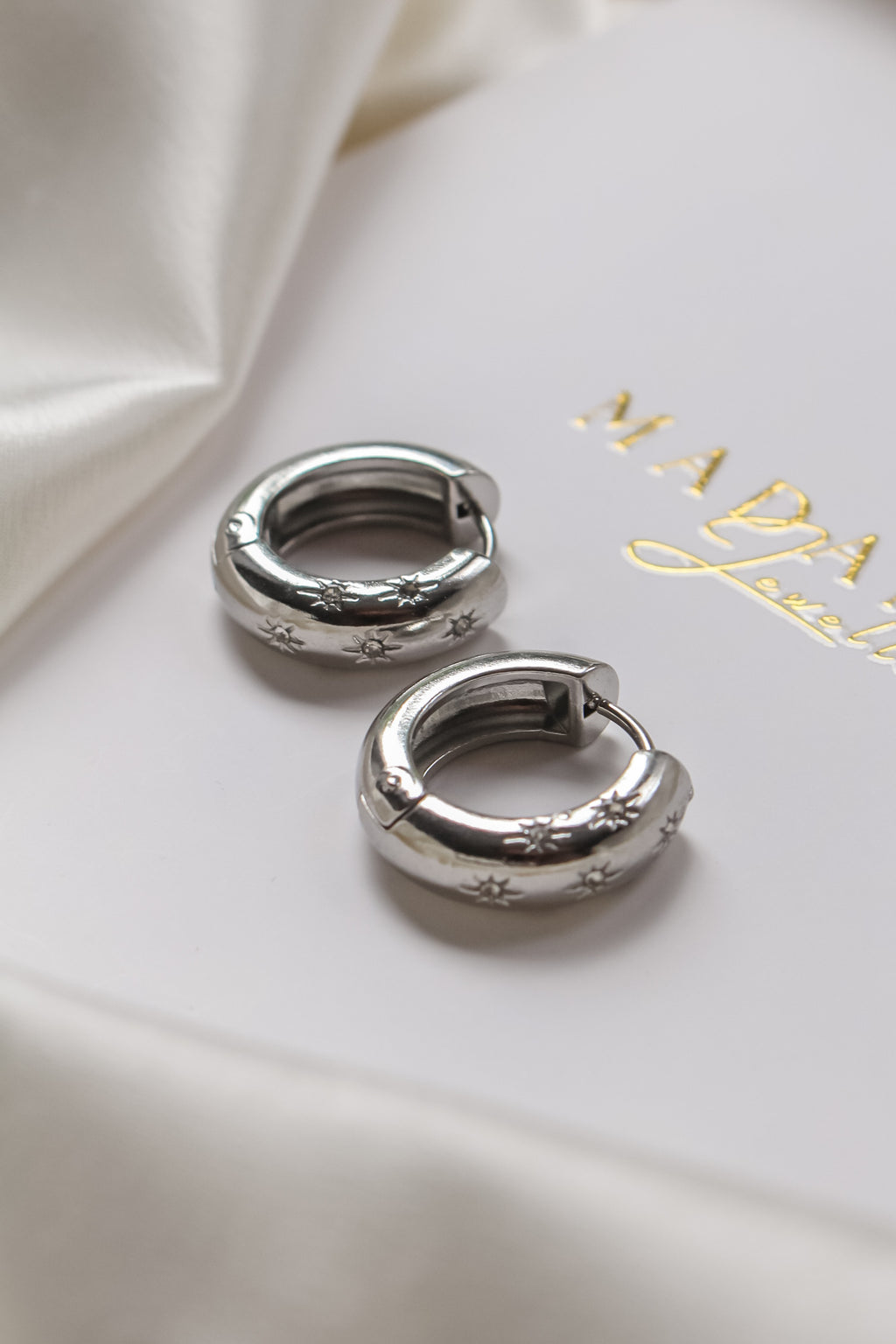 STAR | Silver Chunky Hoops