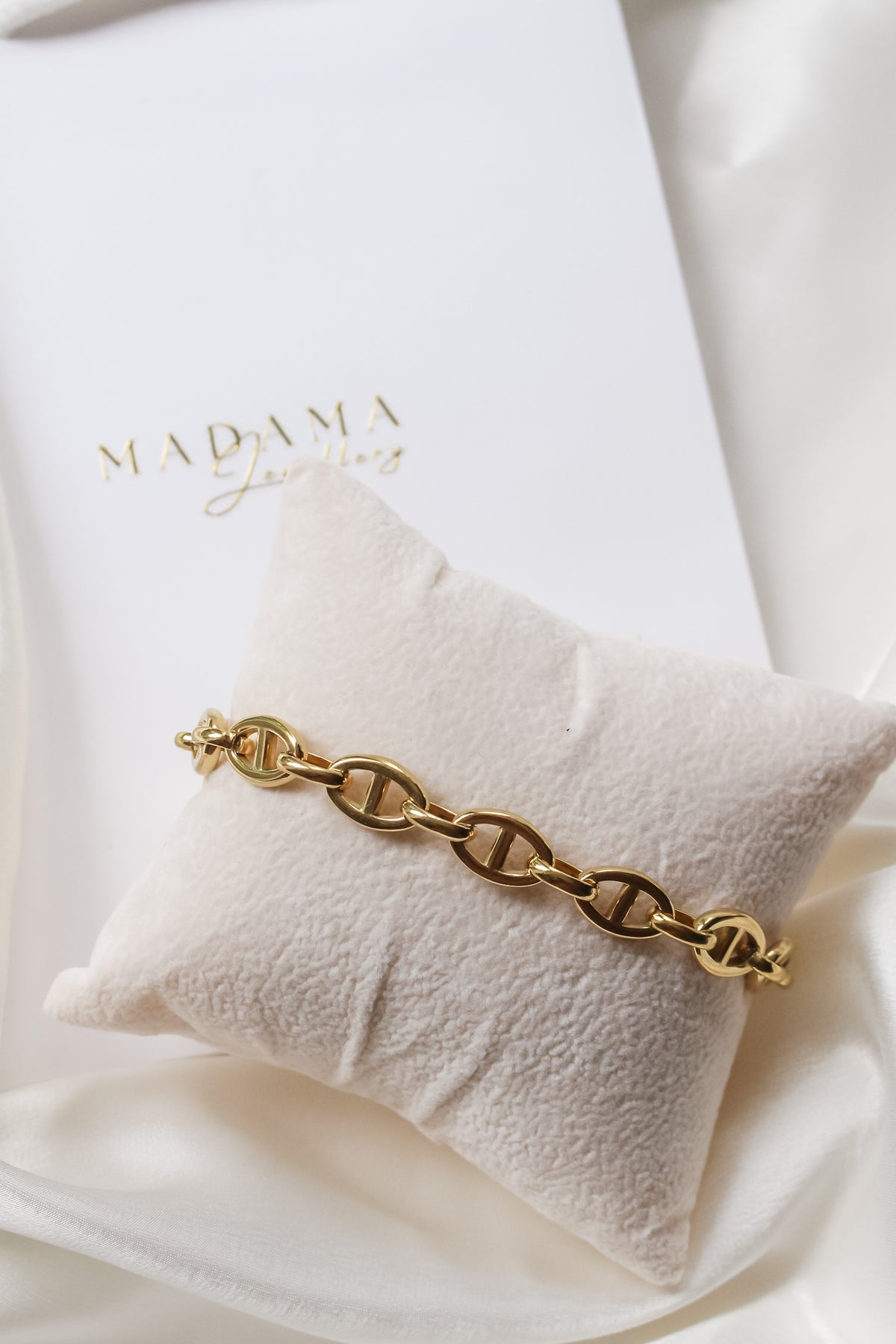 AILANIN| chunky bracelet