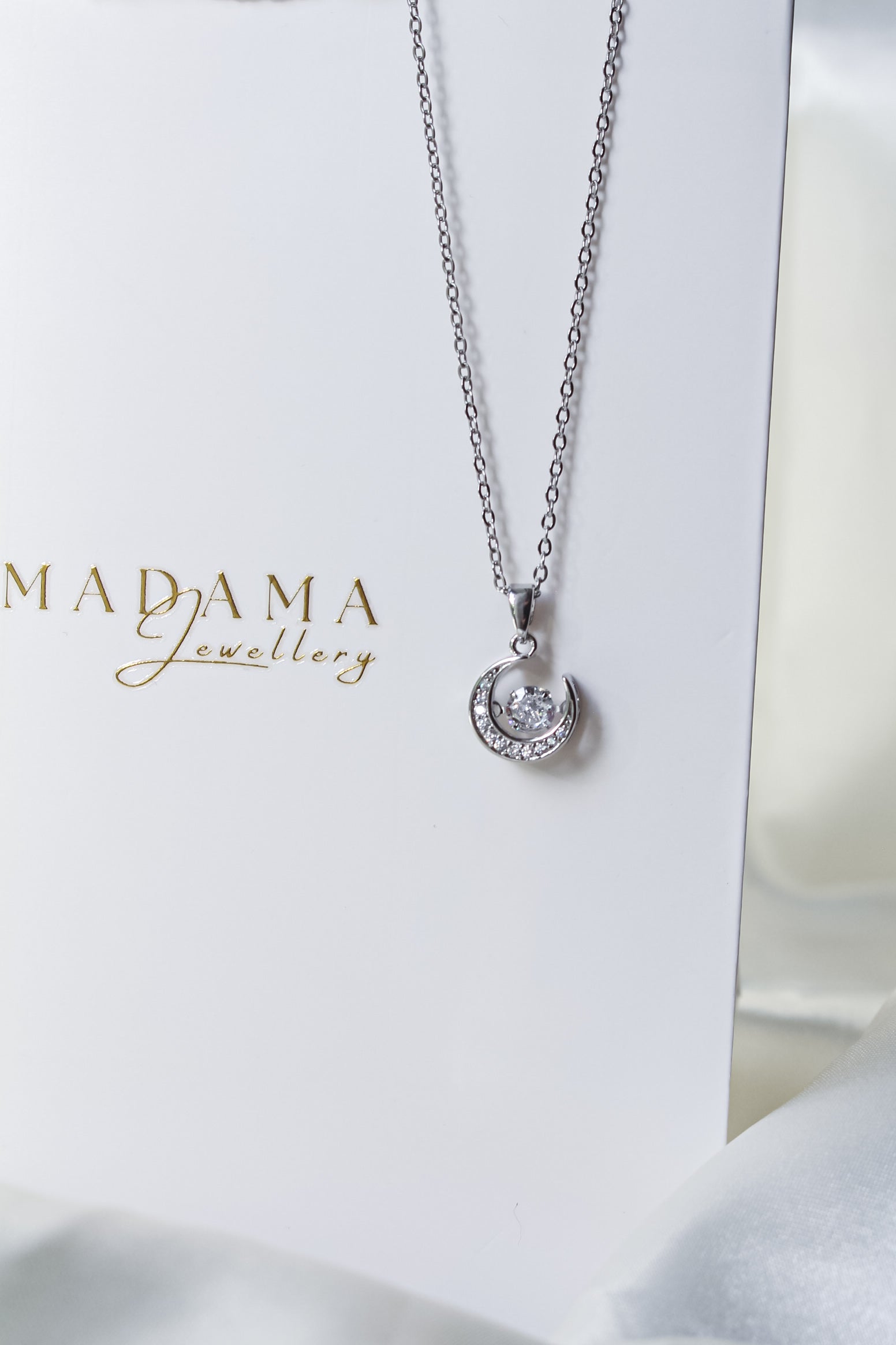 AVA | Necklace