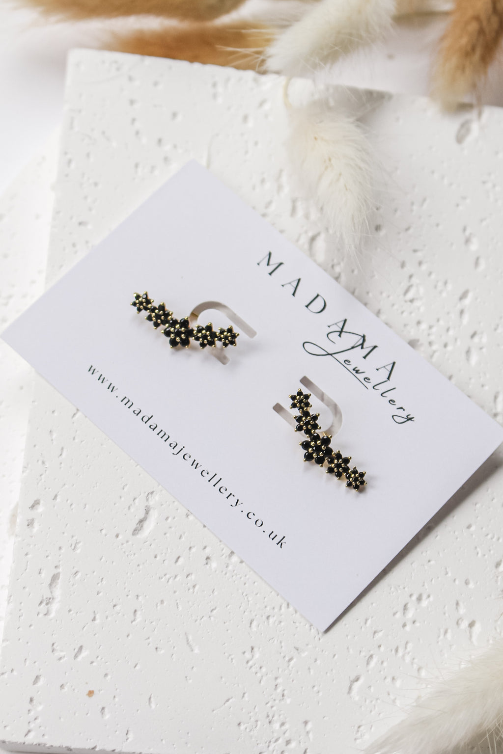 BLACK ORCHIDS | Earrings