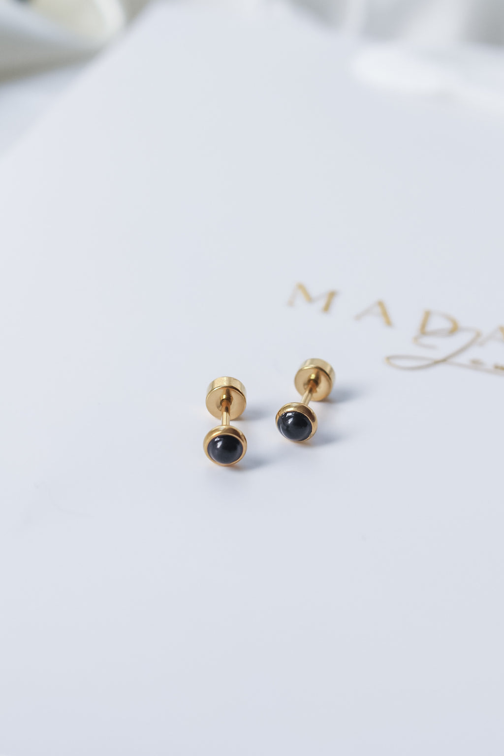 HELIX Flat screw earrings
