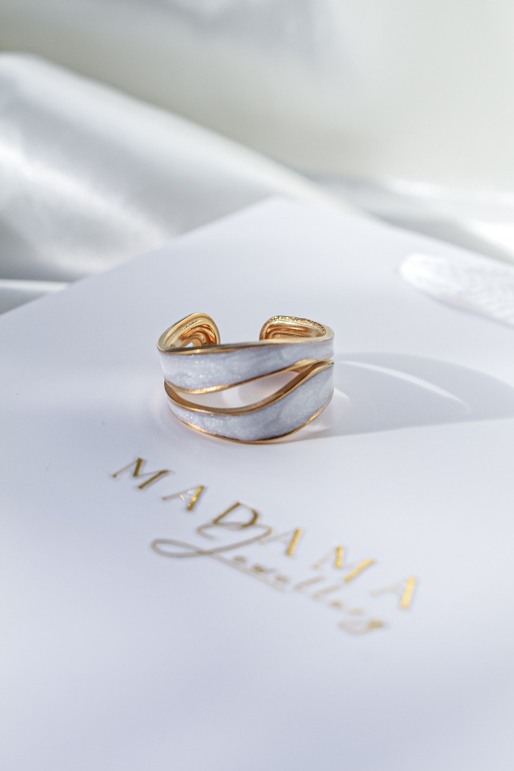 ROBYN | Ring