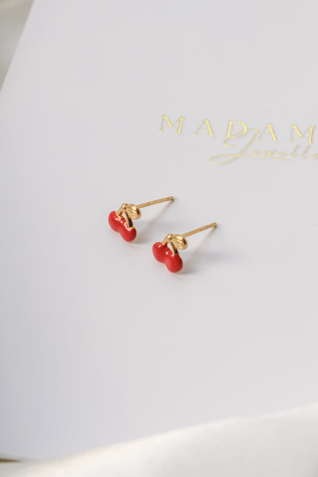 CHERRY | Stud earrings