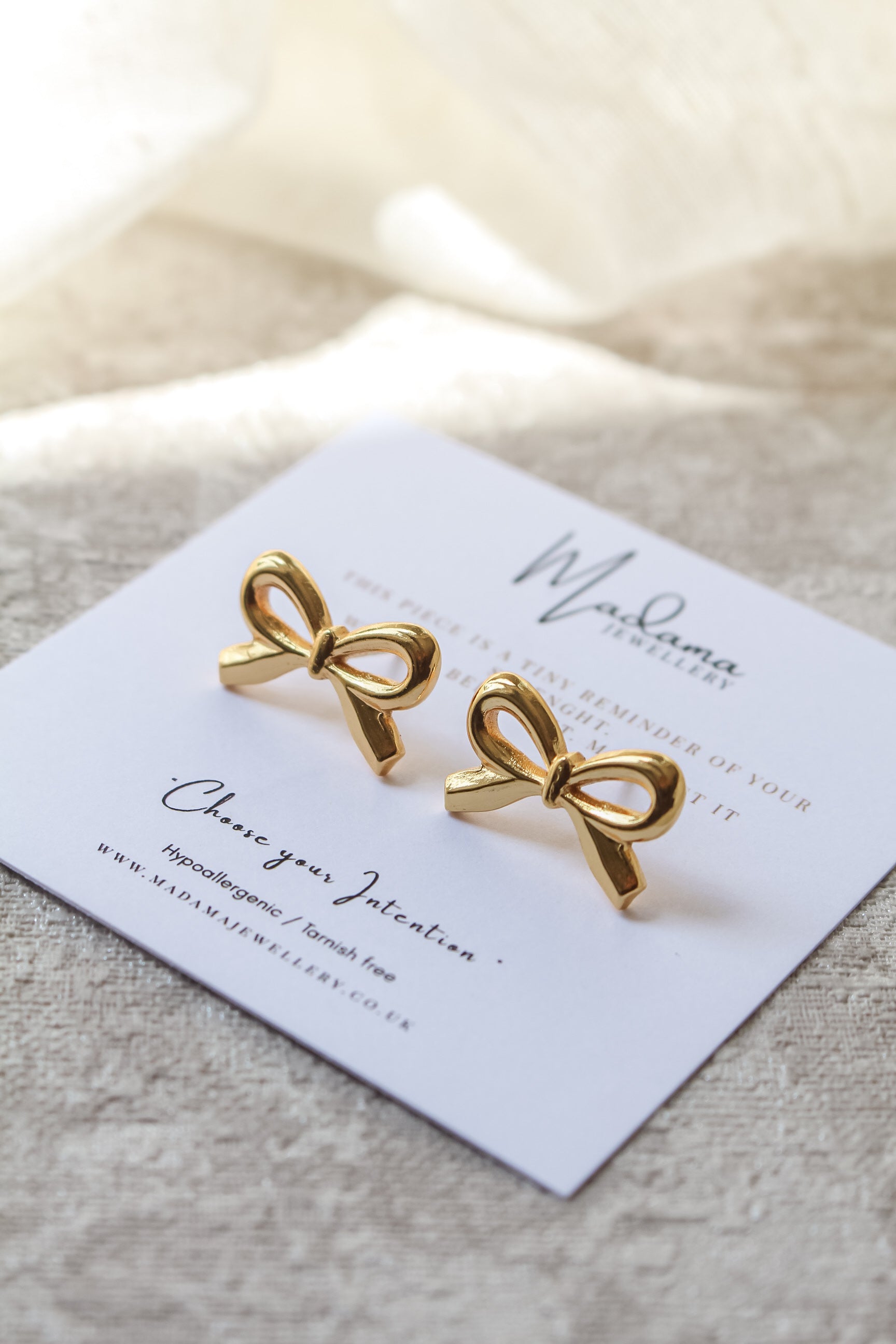 CUTE BOW | Earrings