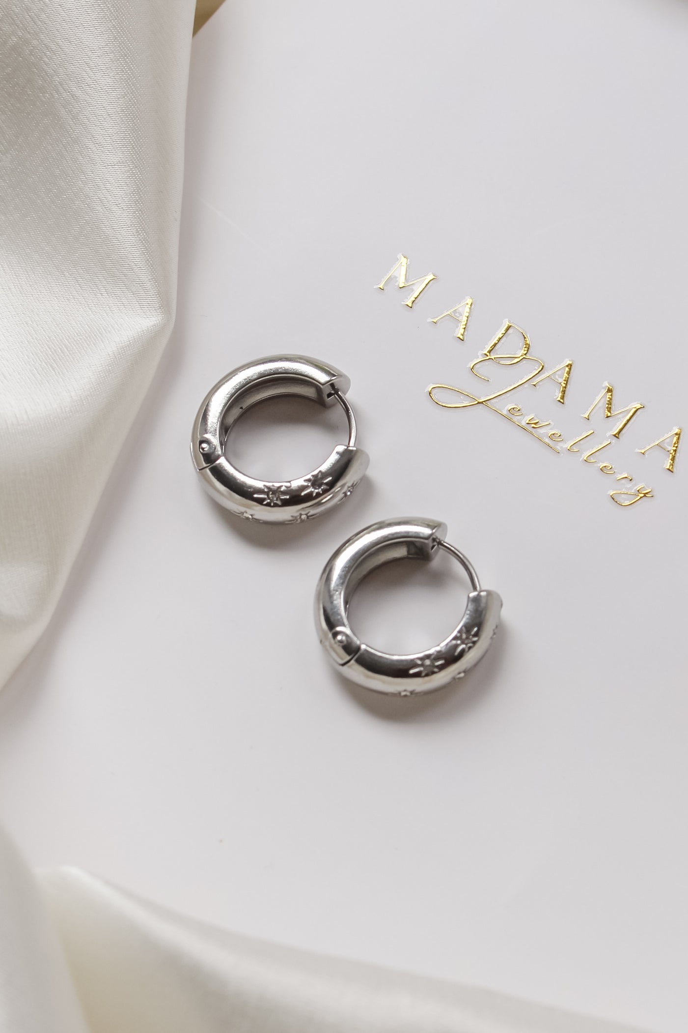 STAR | Silver Chunky Hoops