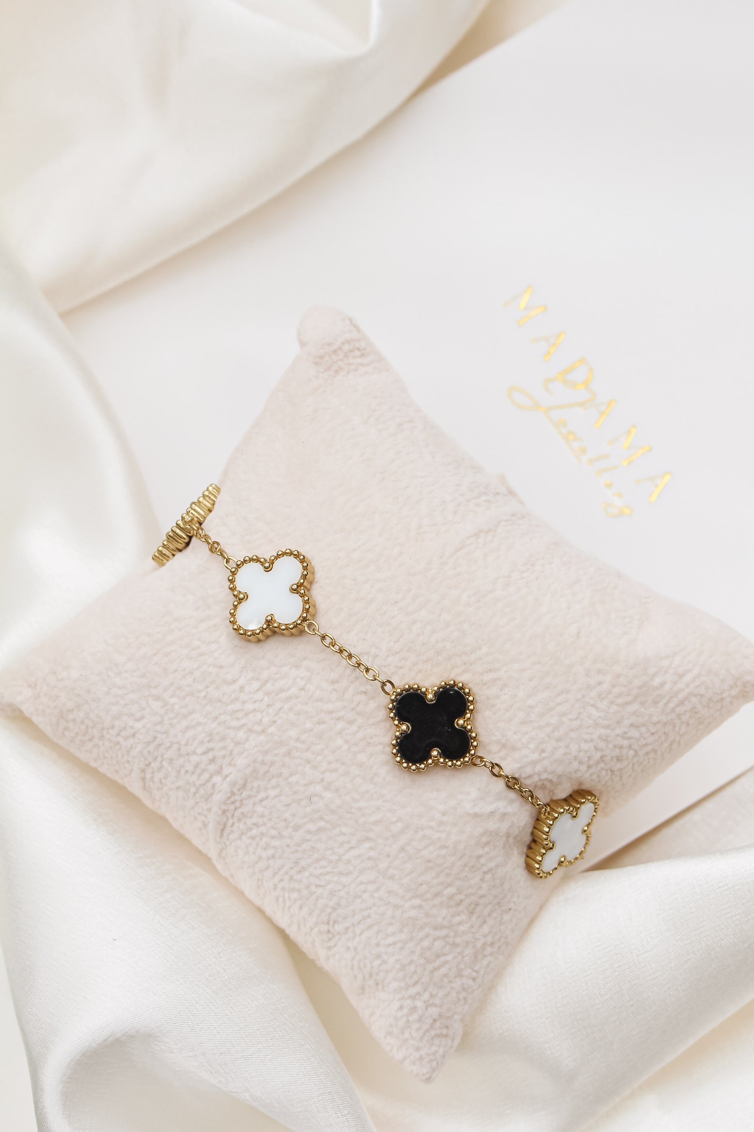 CLOVER LOVER | 12mm Mix Bracelet