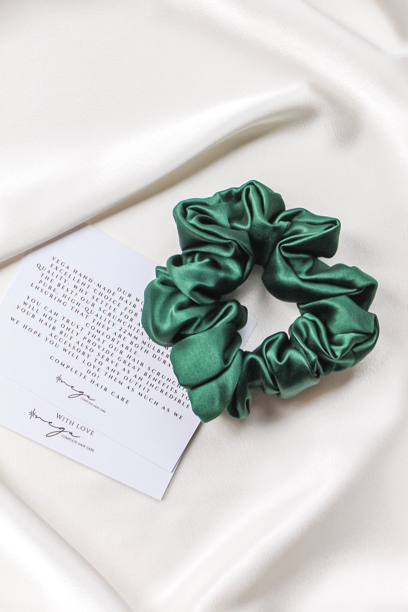 FOREST GREEN | 100% Mulberry Silk scrunchie