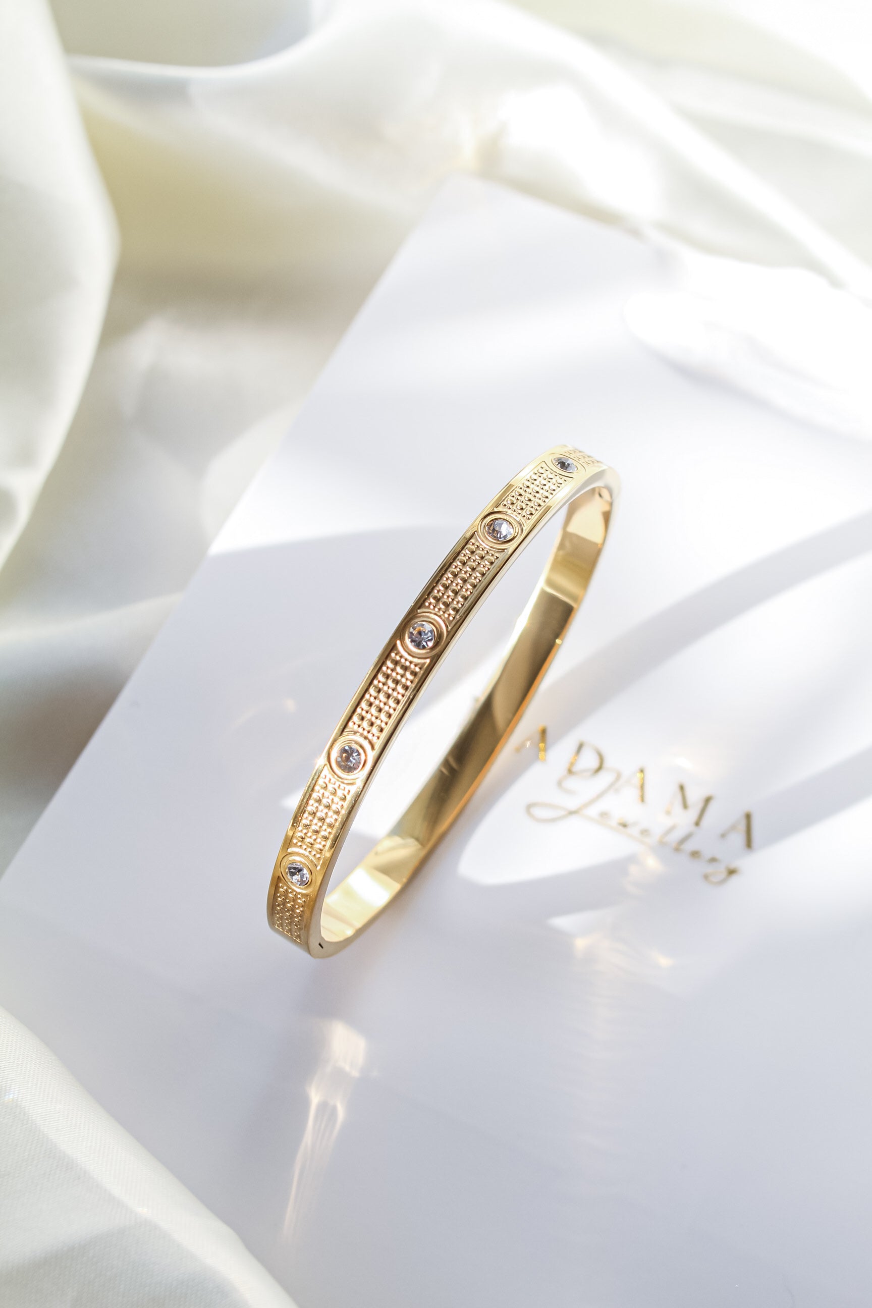 MADAMA | Bangle