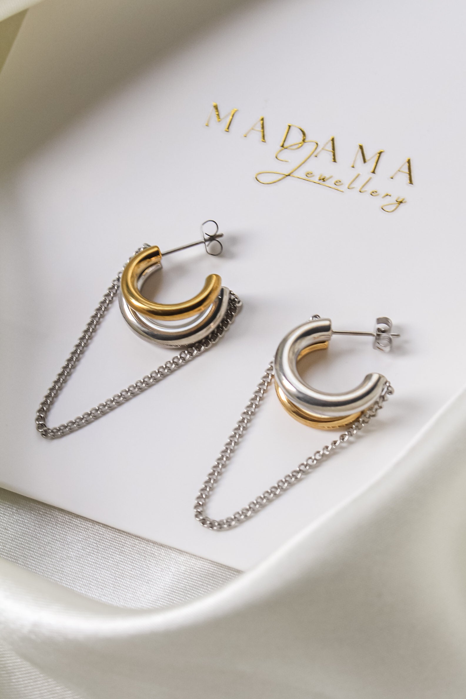 ARIELLA | Mixed Hoop earrings