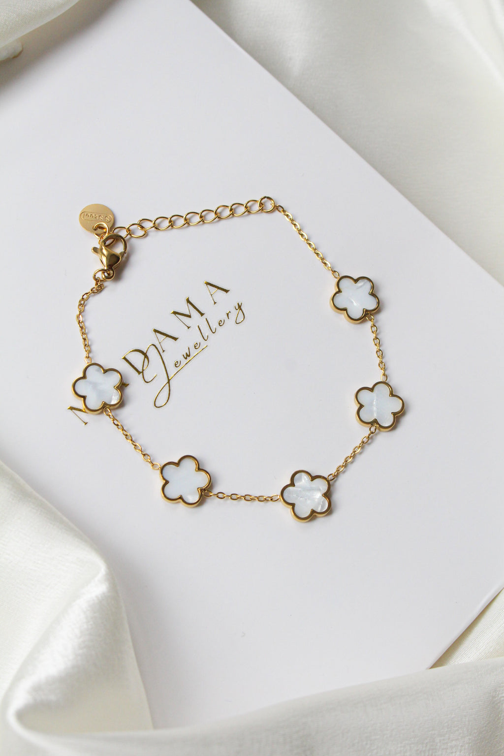 EMMA | 1cm Clover bracelet