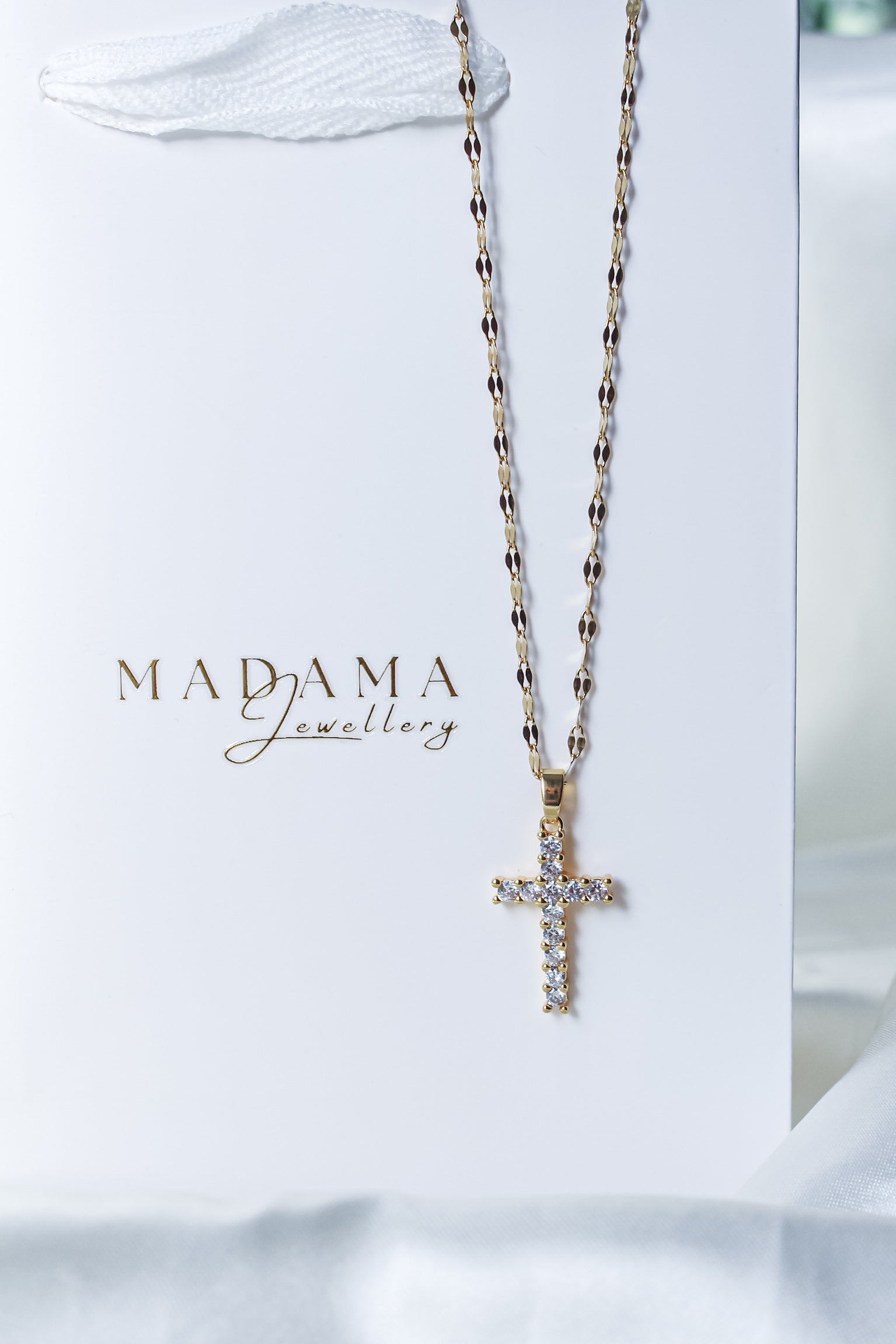 DALINA | Cross necklace