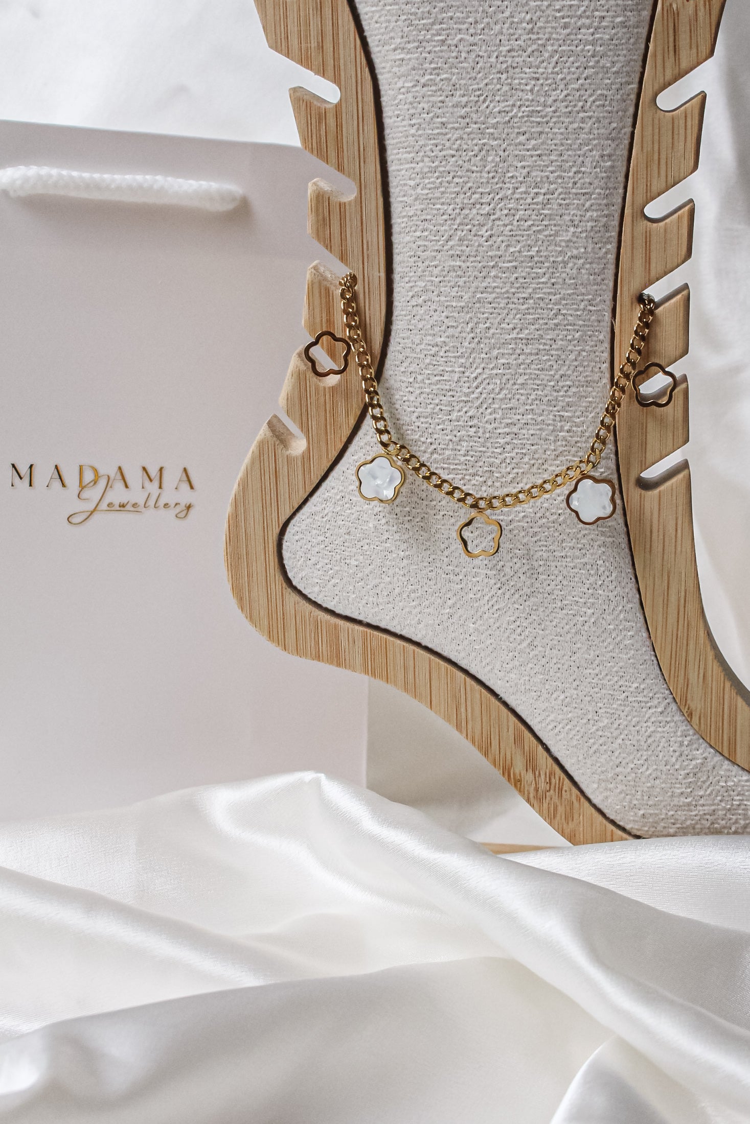 CLAIRE | Anklet