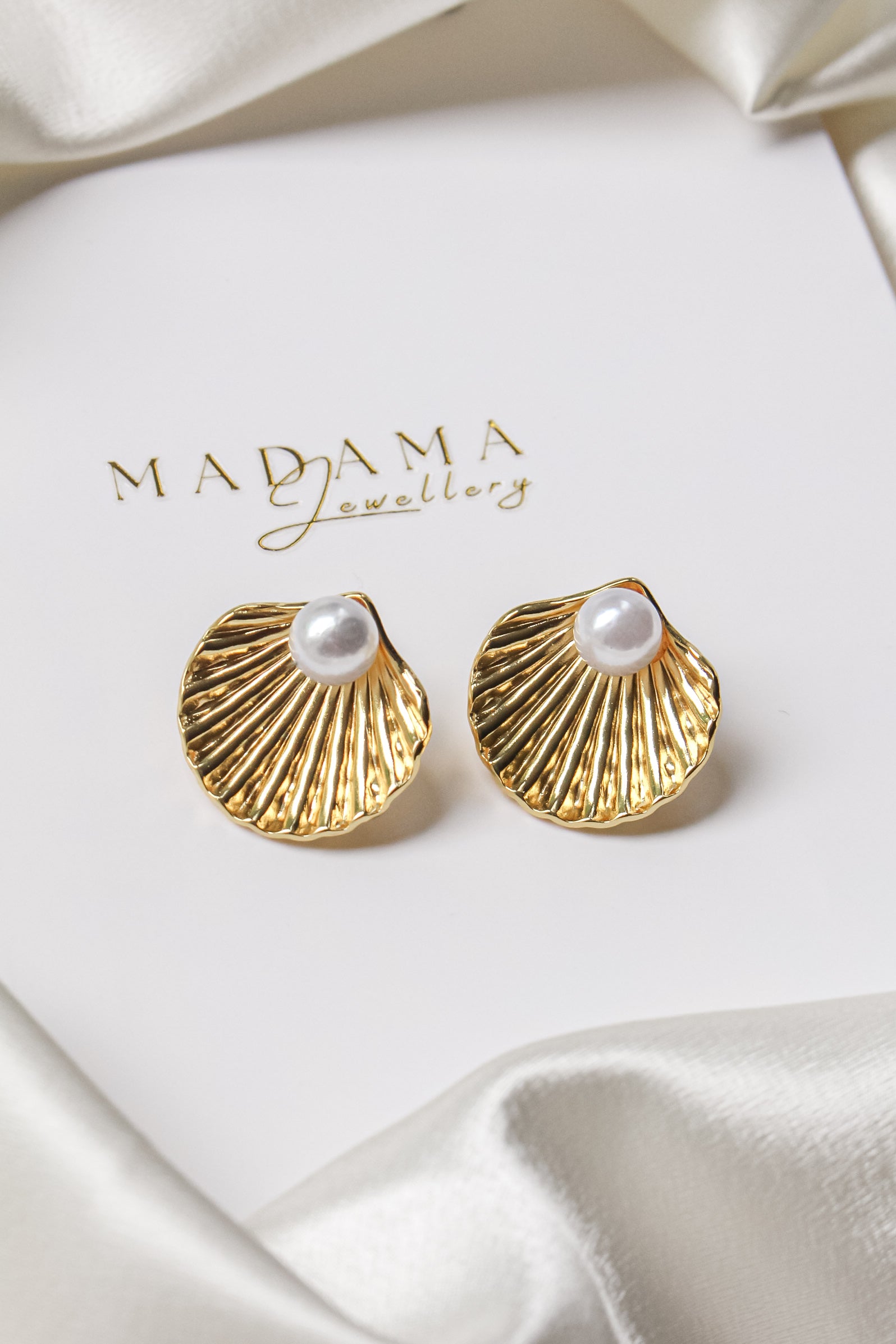 SHELL | Earrings