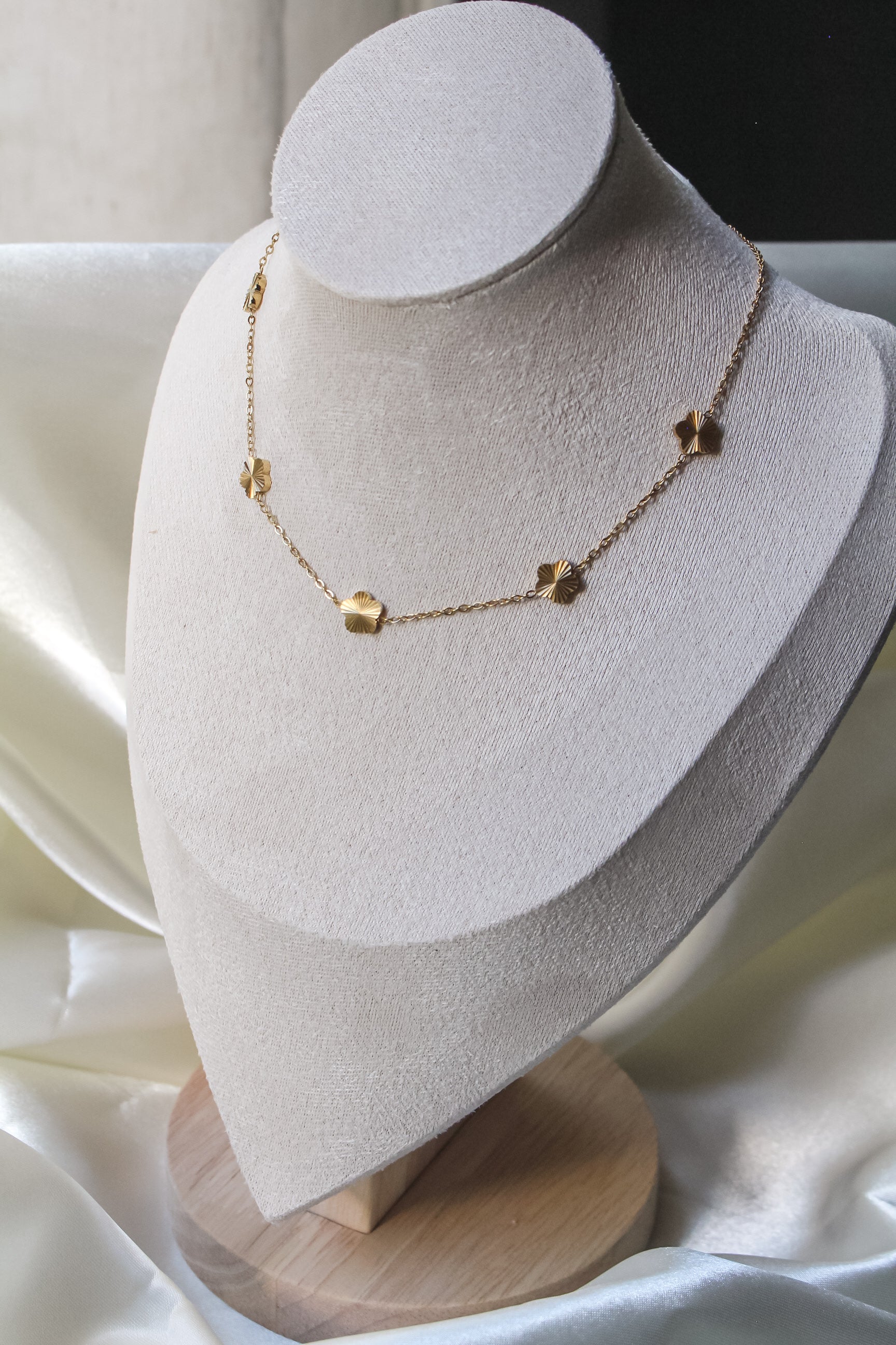 GOLDENA | Necklace