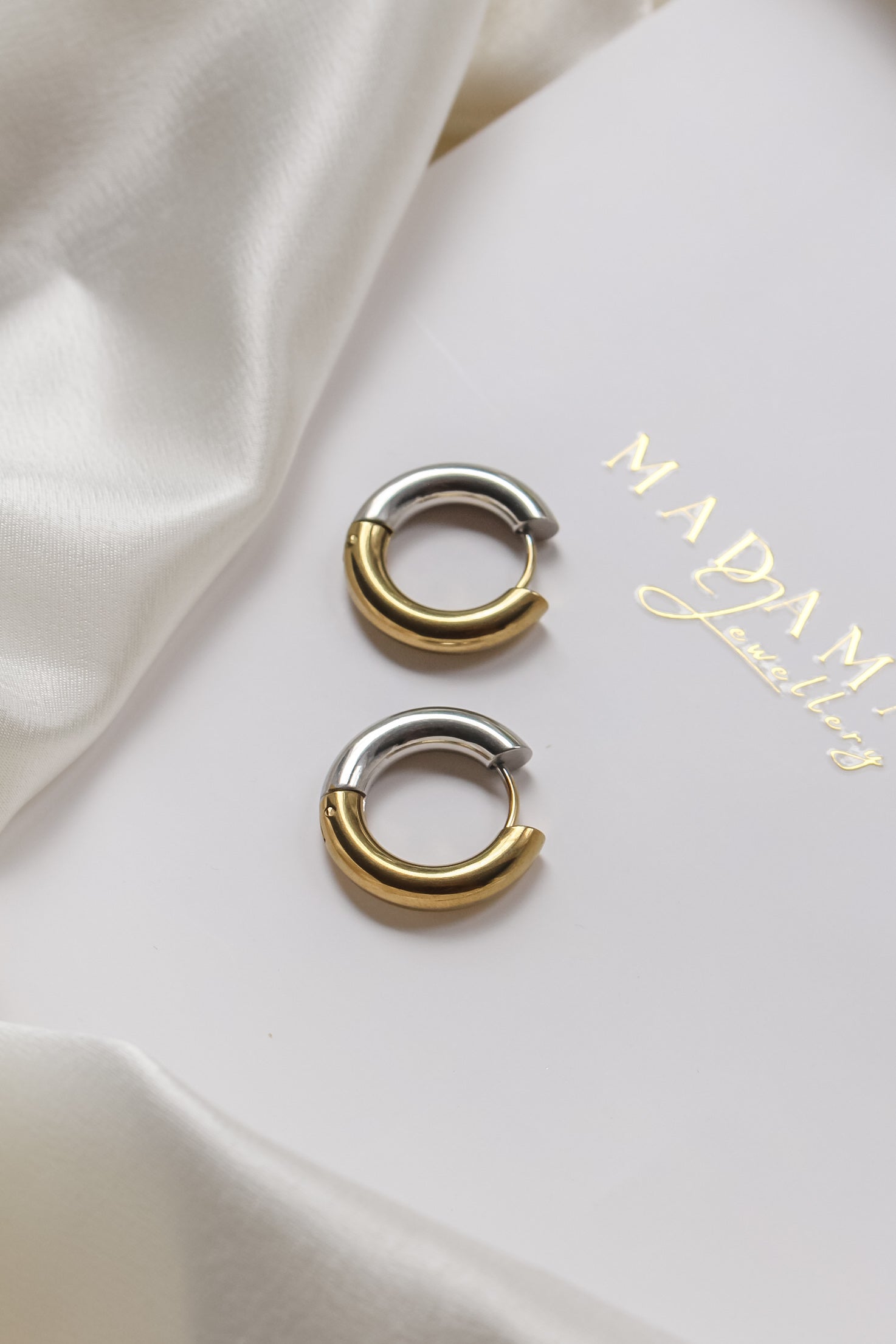 JURGITA | Mix Hoops