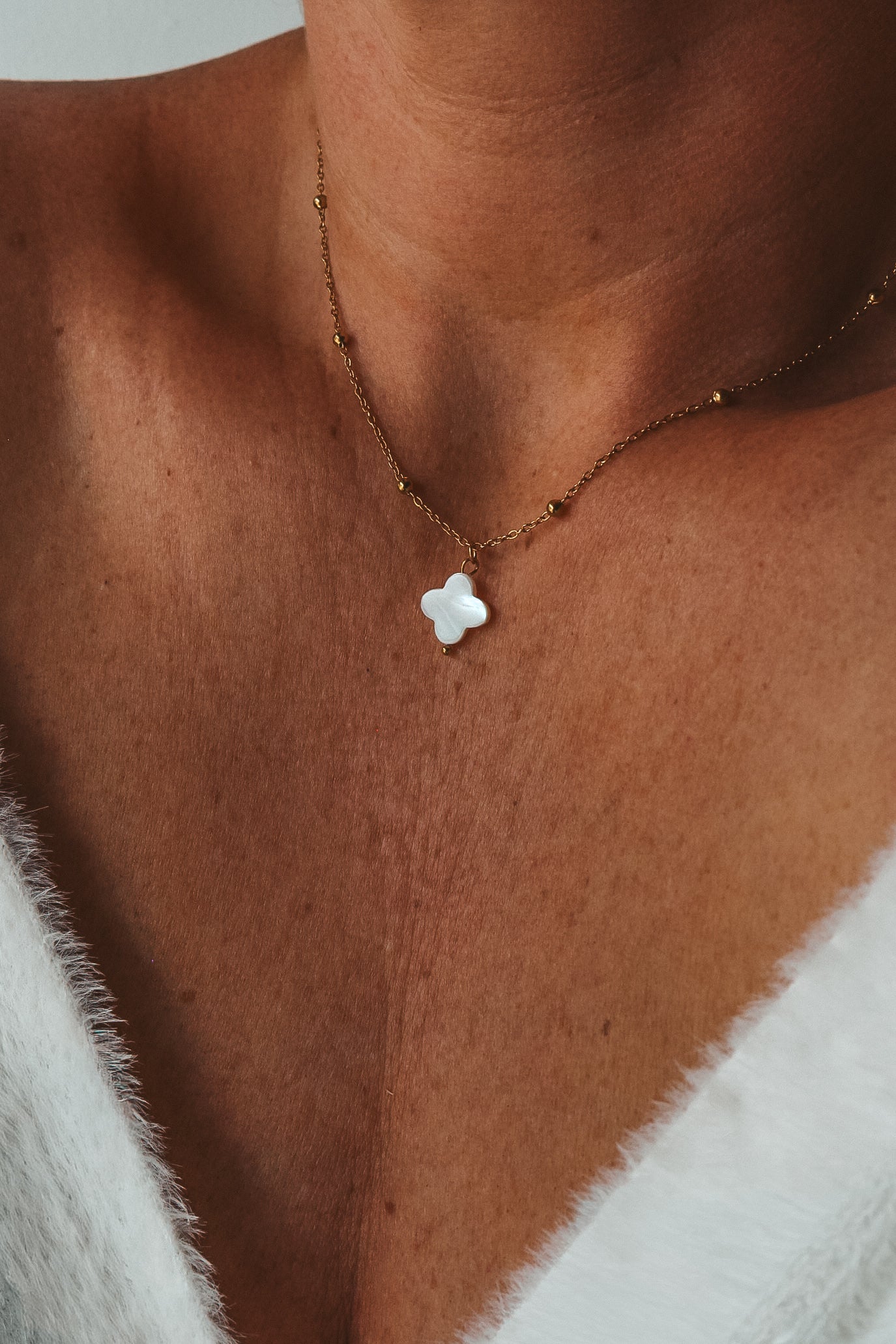 CLOVER | Fresh Pearl necklace