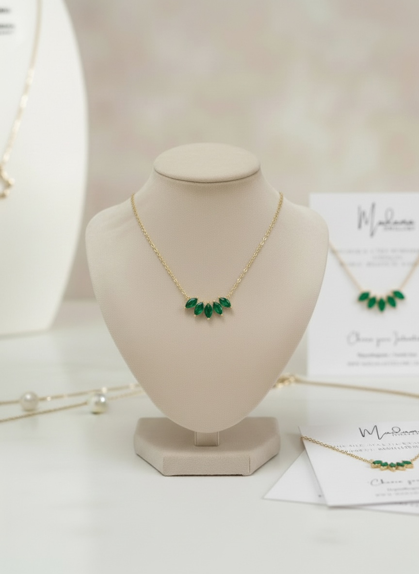 ESMERALDA | Lotus necklace