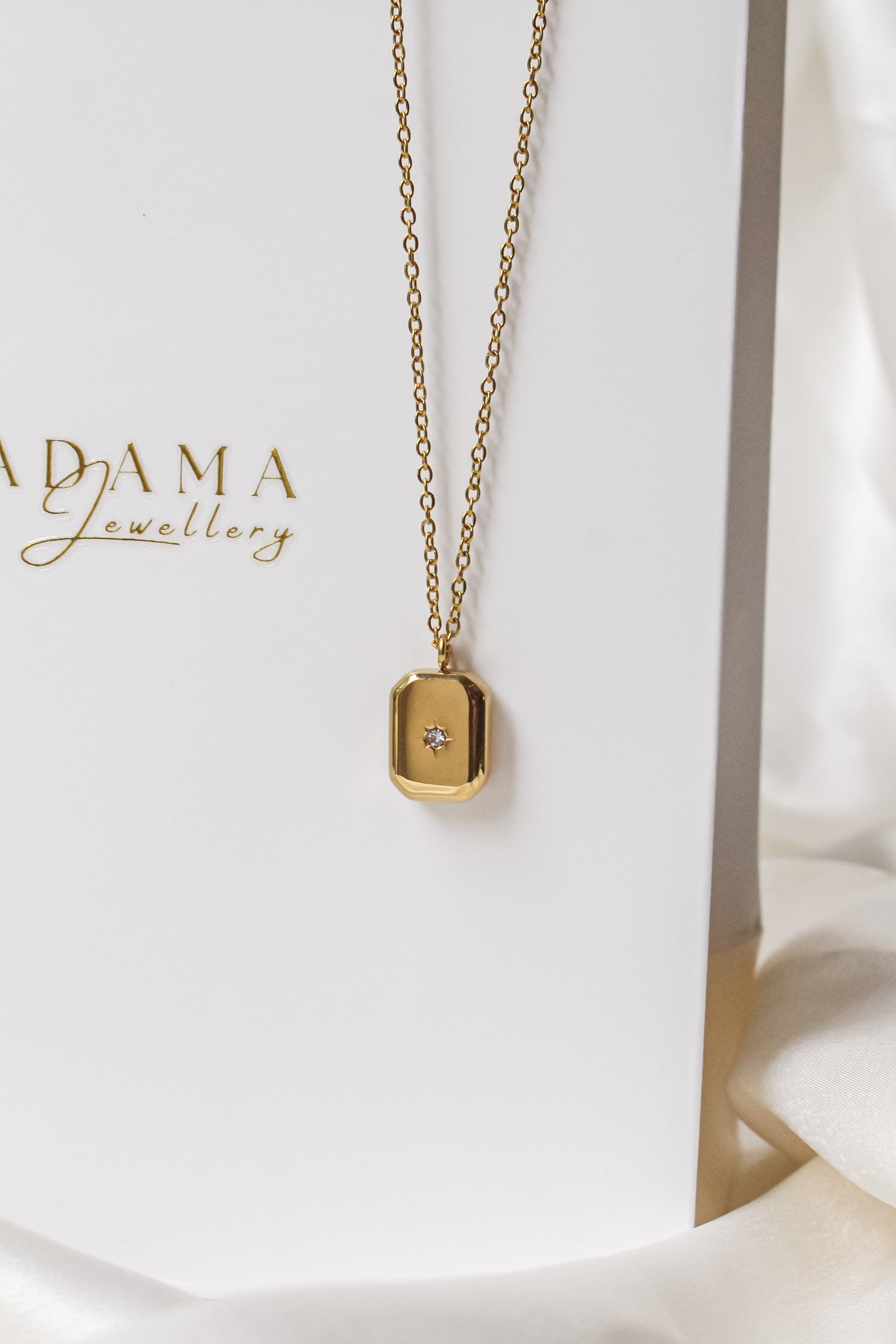 HAZEL | Necklace