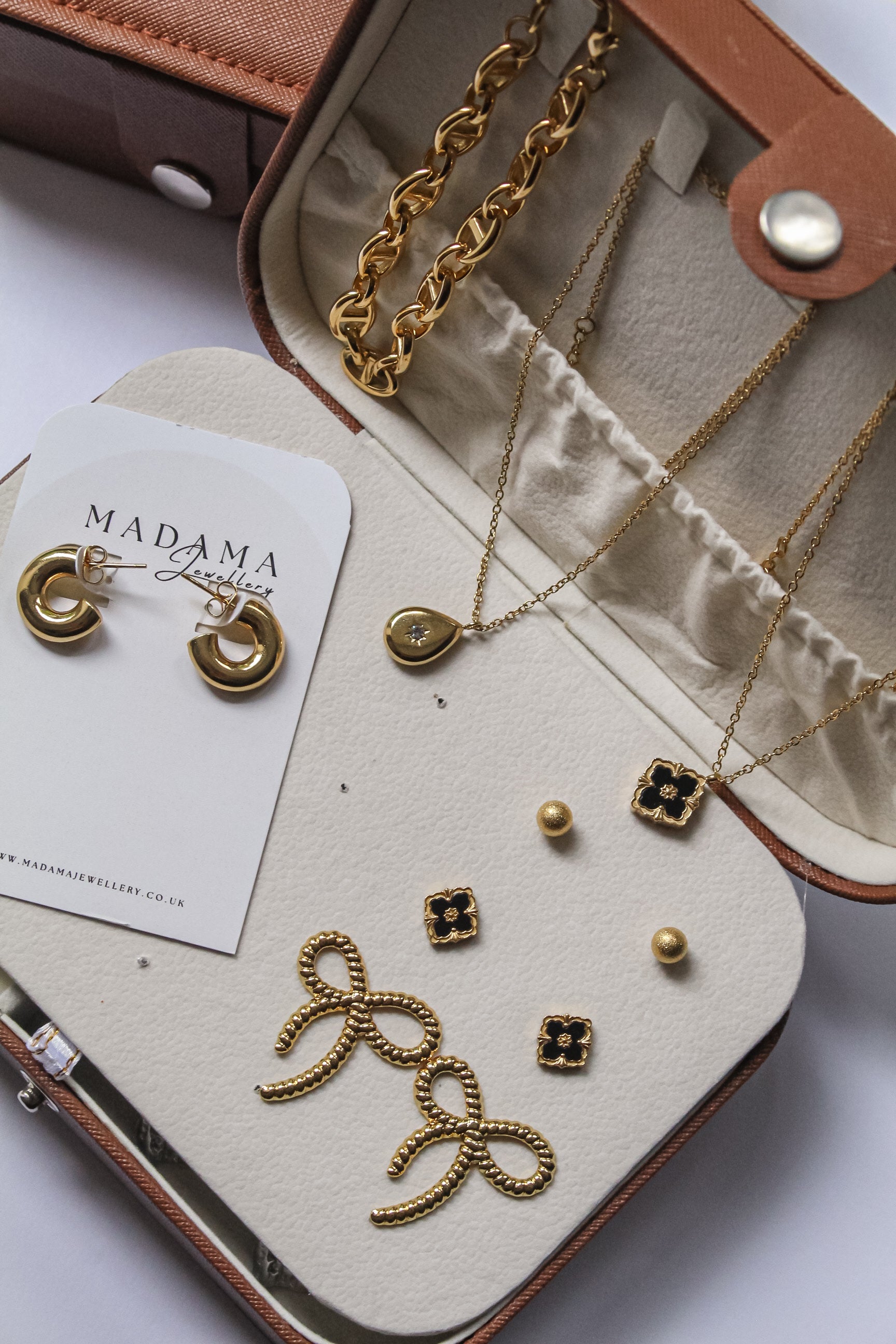 Luxury Jewellery Box 🤎