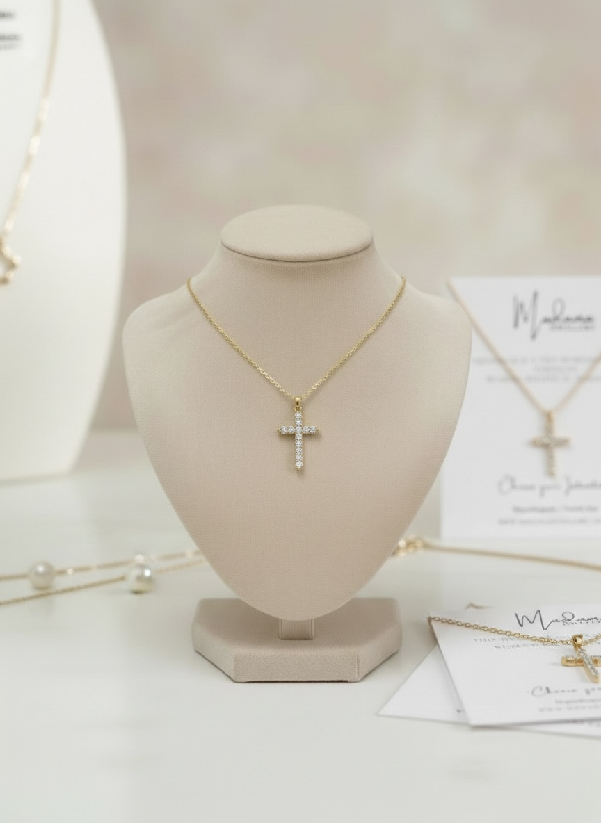 THE GUIDANCE | Cross necklace