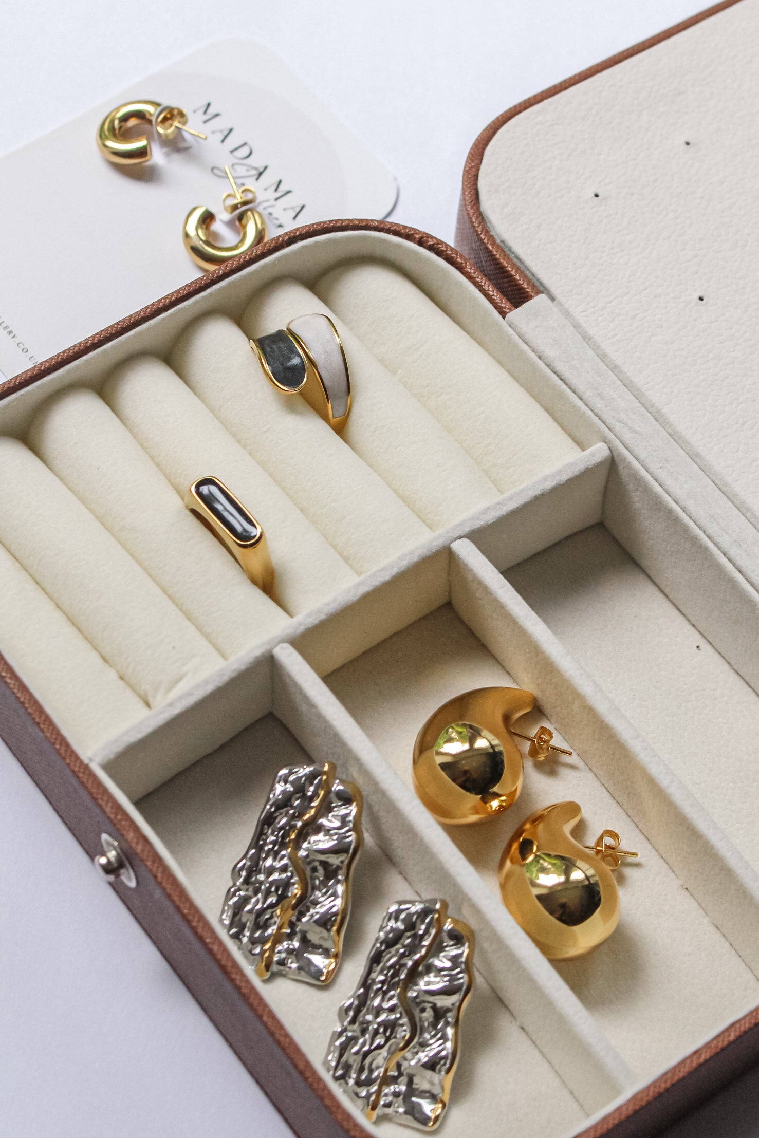 Luxury Jewellery Box 🤎